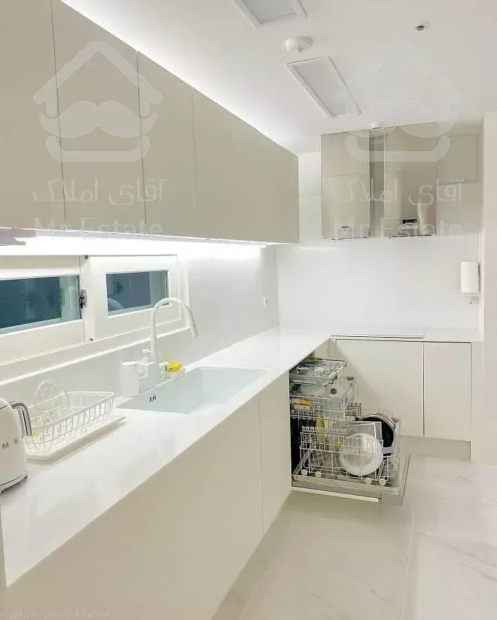 200متر3خواب .زندگی بر فراز آسمان .ویو ابدی