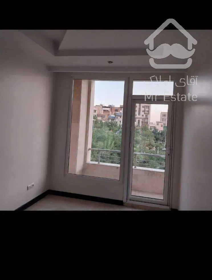 ۱۳۰متر/۳خواب/شهرک نفت/شیک،مدرن/سرسبز