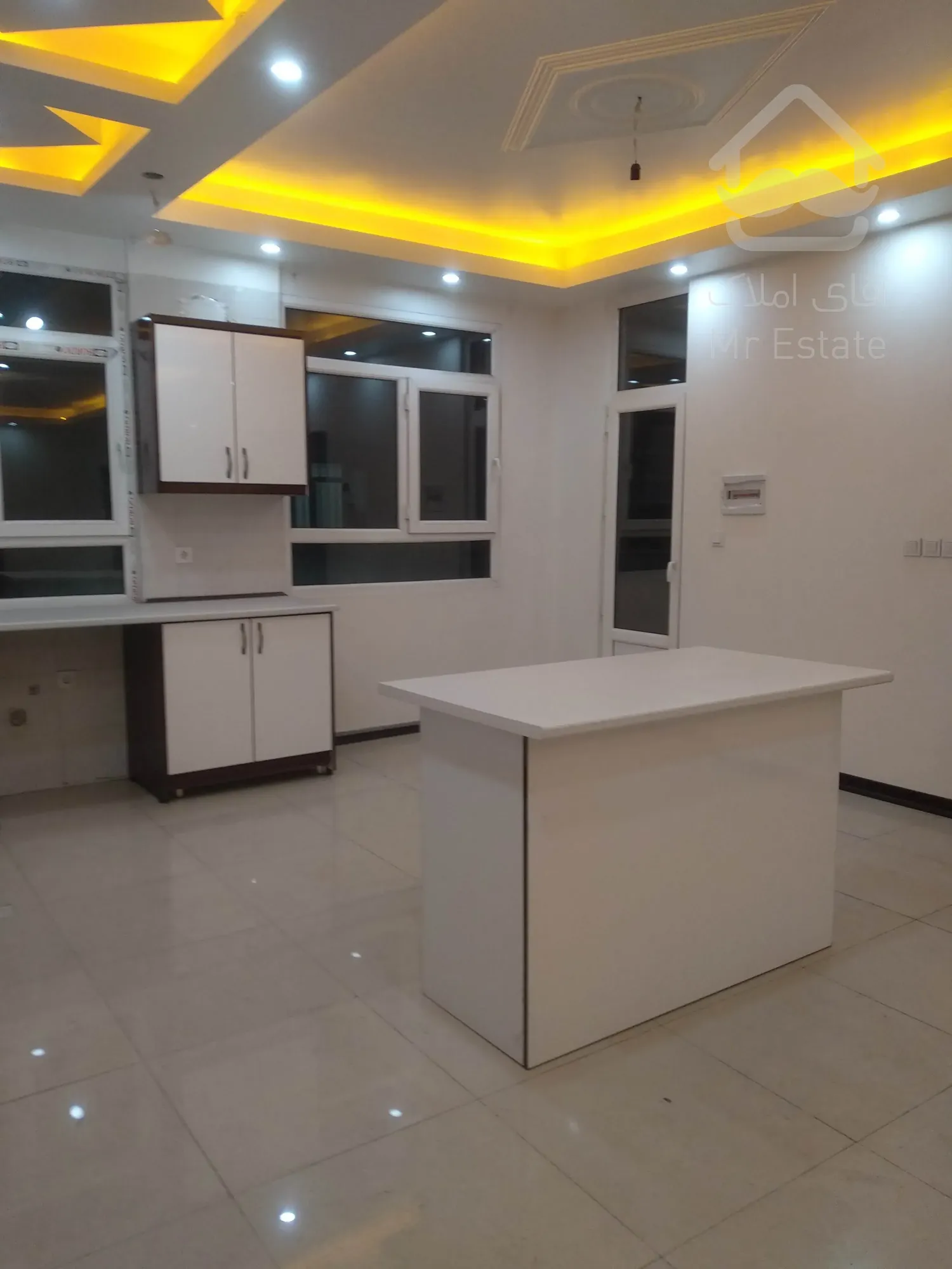 120متر3خواب کلید نخورده