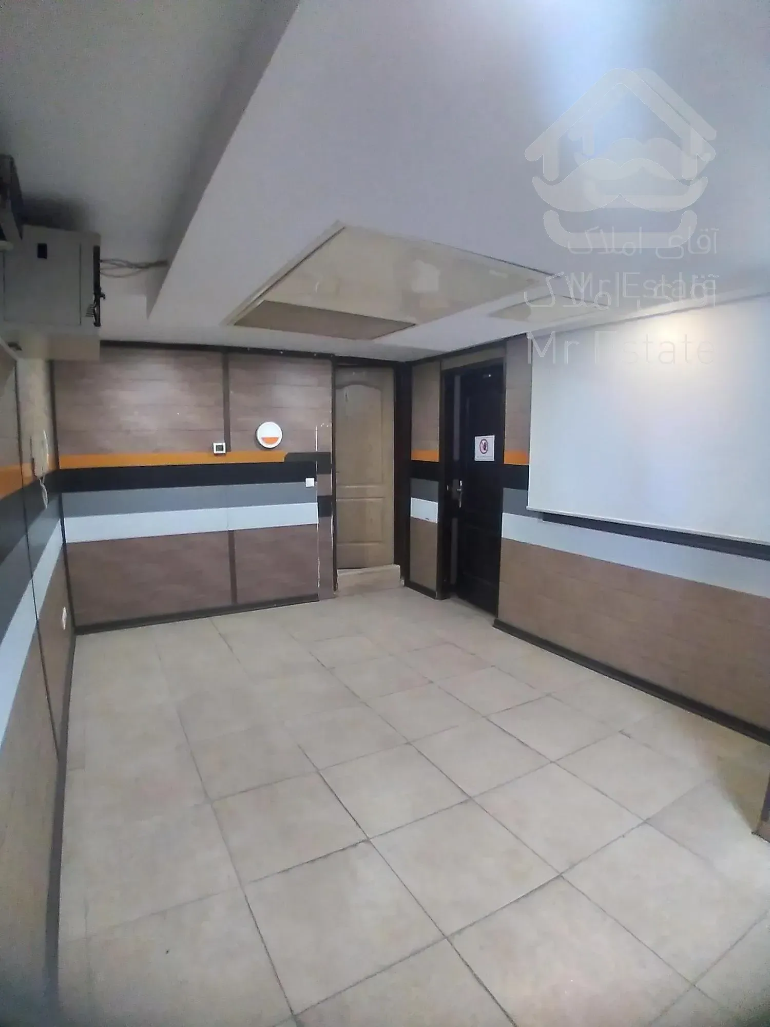 ۴ واحد در یک طبقه سند اداری