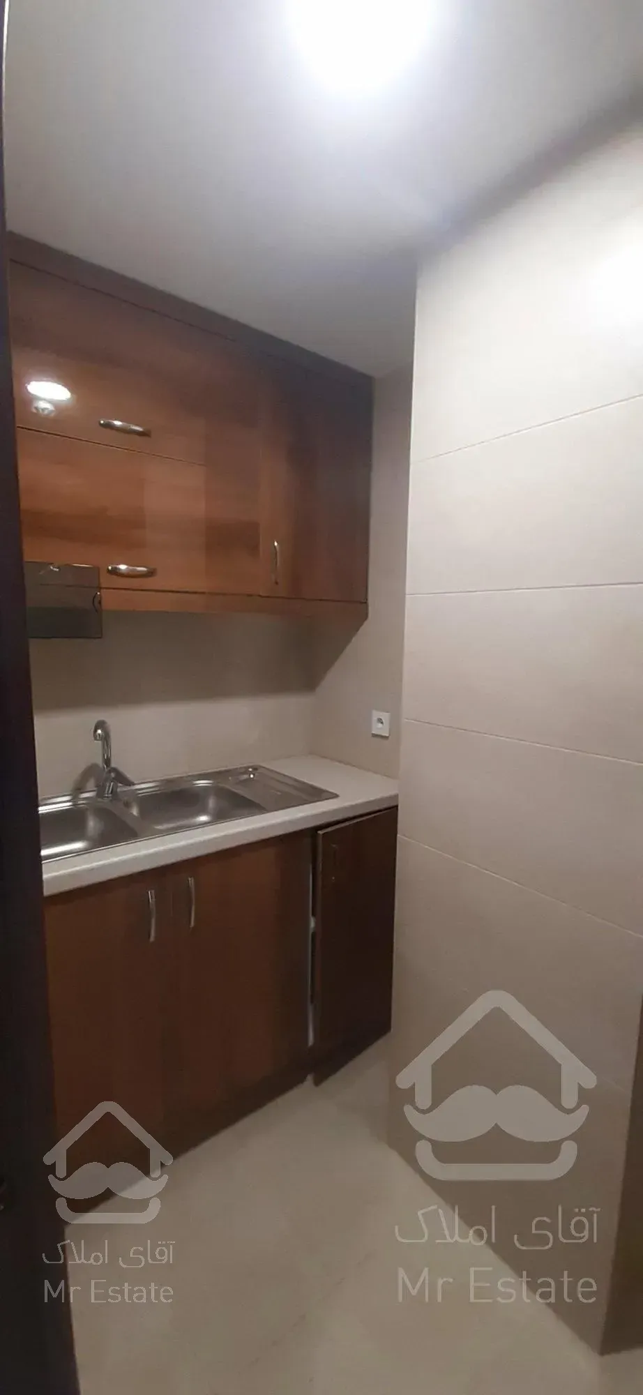 اداری/ پزشکی /۷۵ مترکلیدنخورده