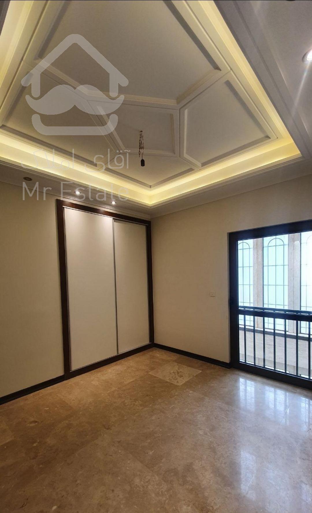 ۲۰۰ متر/۳ خواب/ویو ۳۶۰ درجه/شهرک نفت