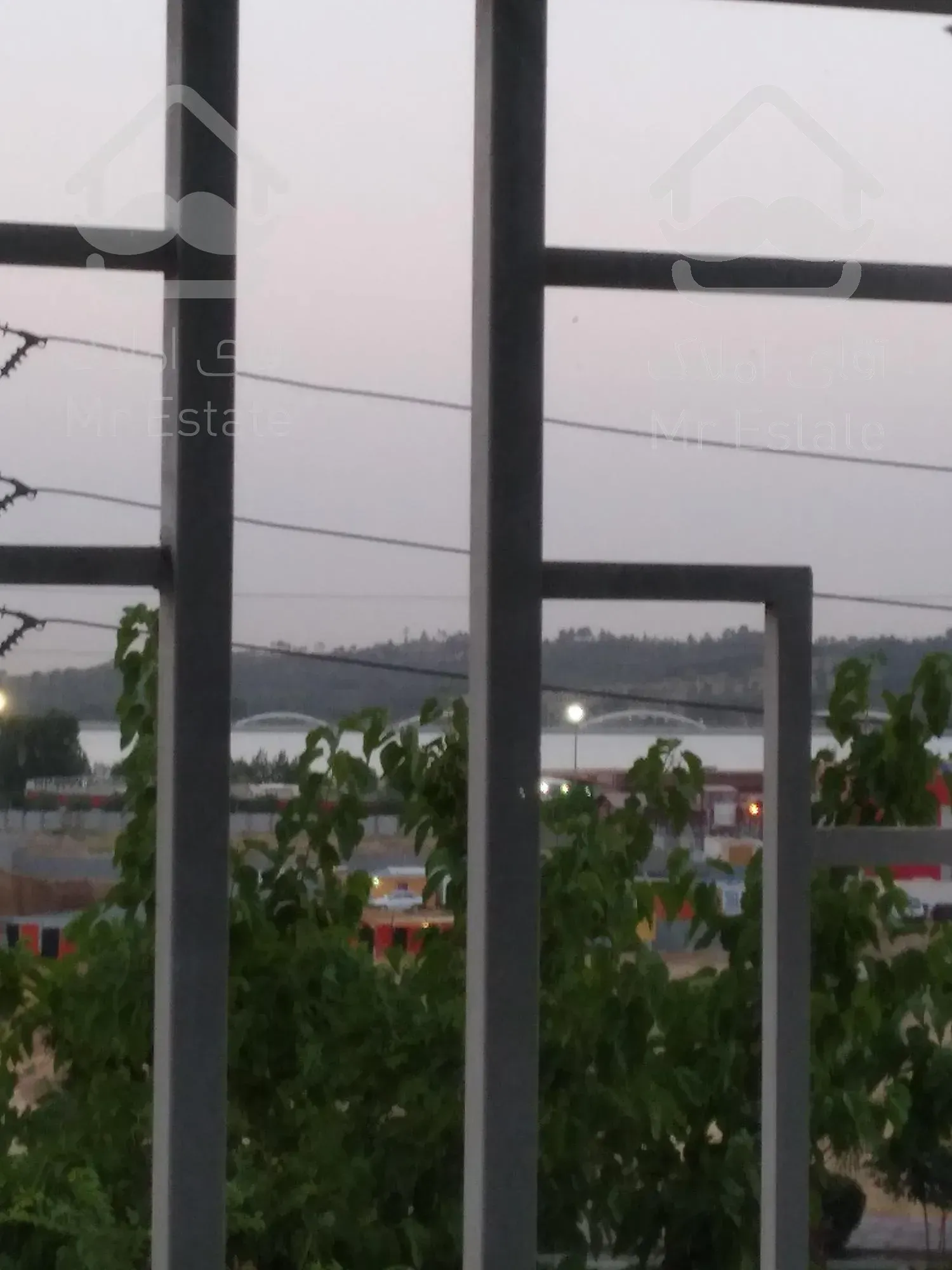 ۱۵۰ متر/۲خواب/دو قدمی دریاچه