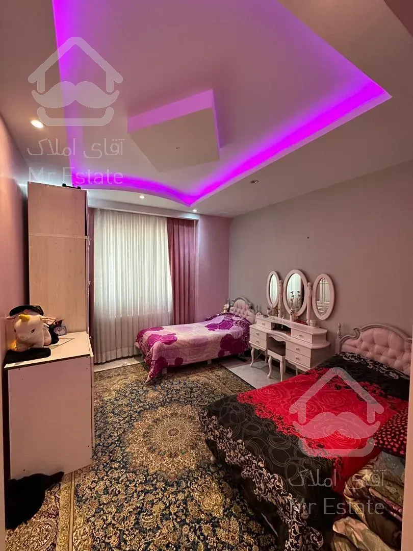 140متر 3 خواب . برج باغ . ویو ابدی