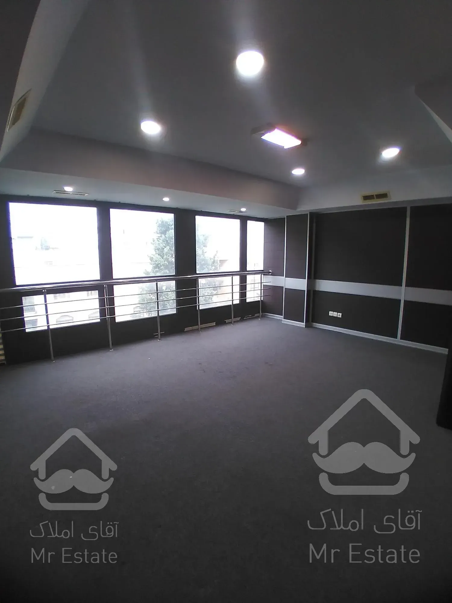 ۴ واحد در یک طبقه سند اداری