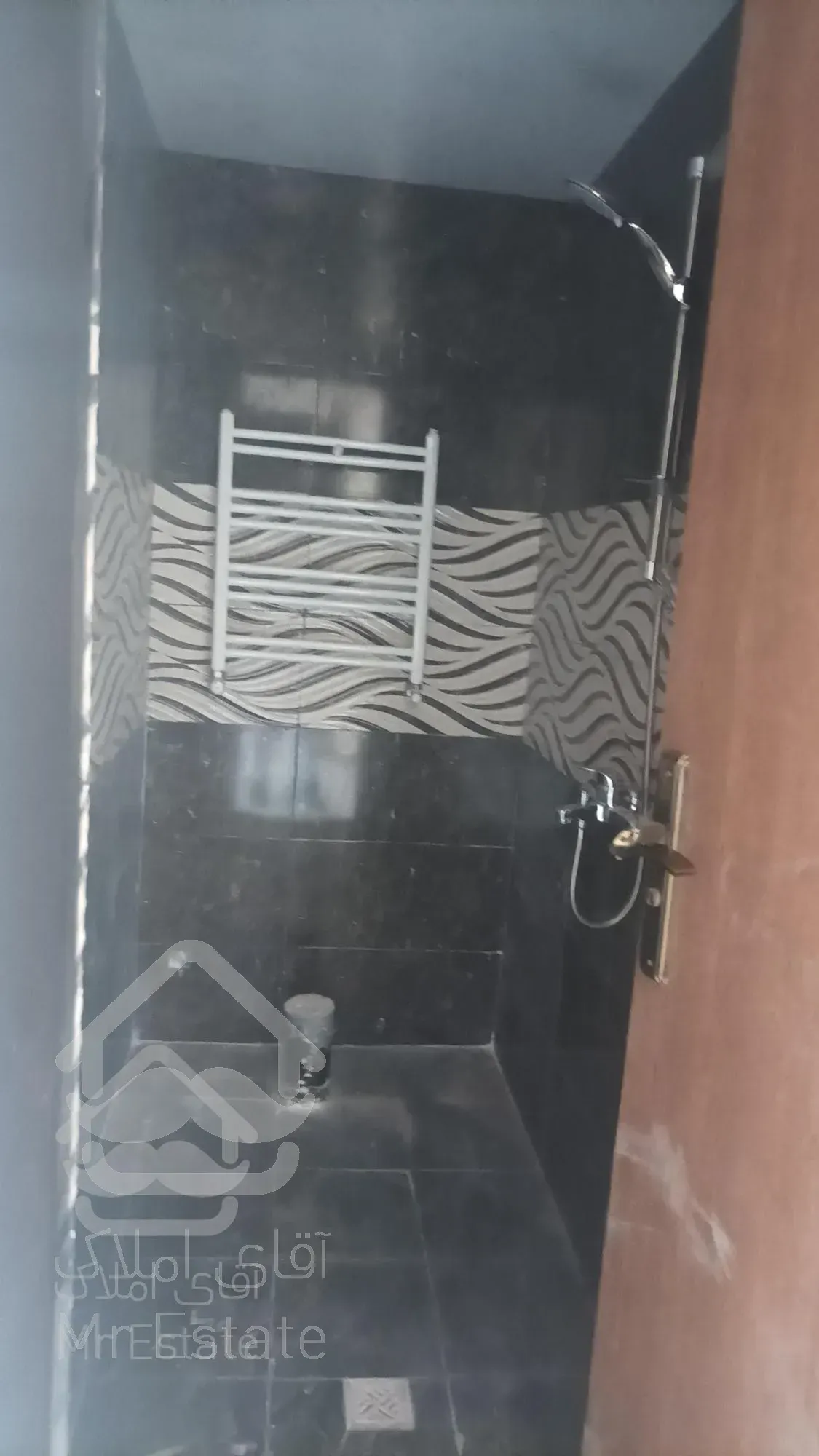 ۱۲۰ متر دو خواب فول امکانات