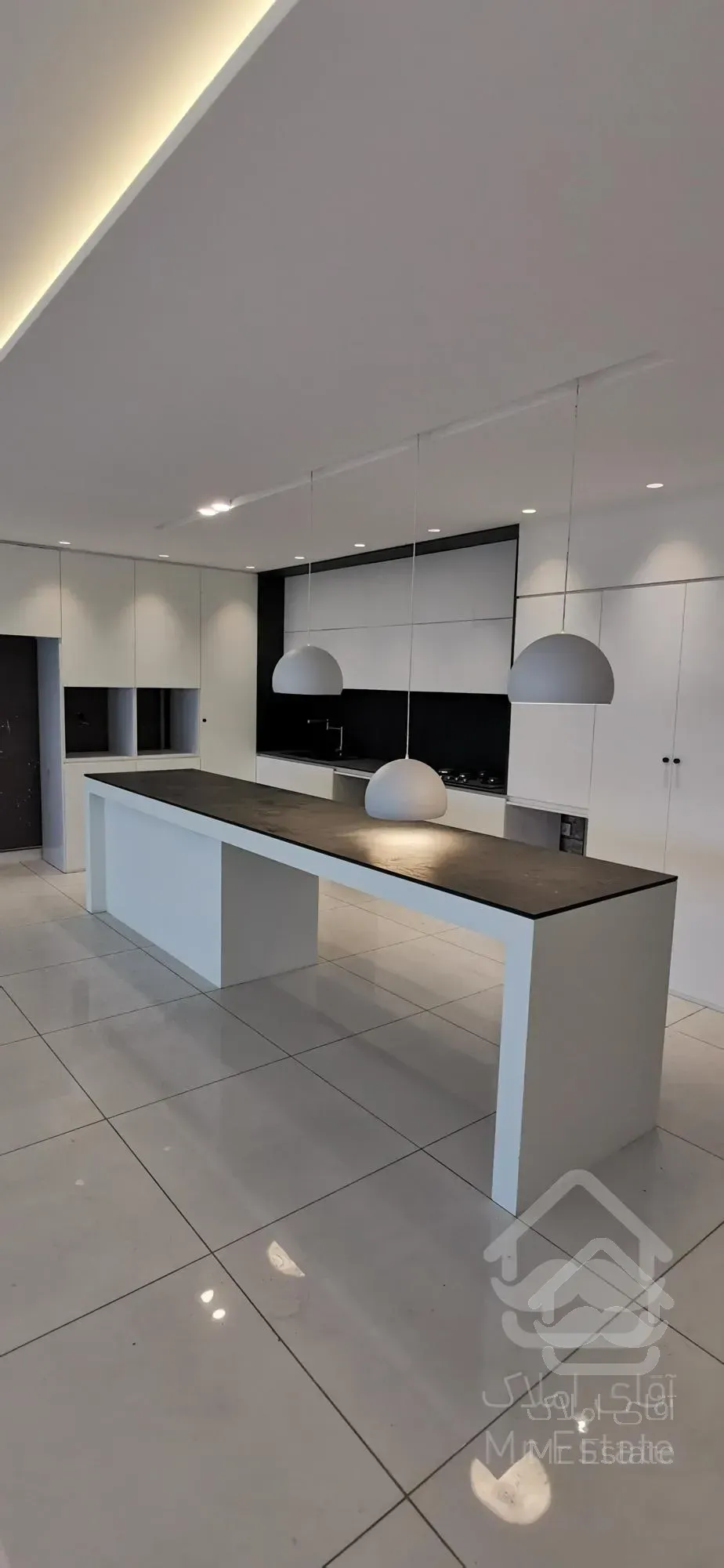 فروش اپارتمان 245متر 3خواب زرگری