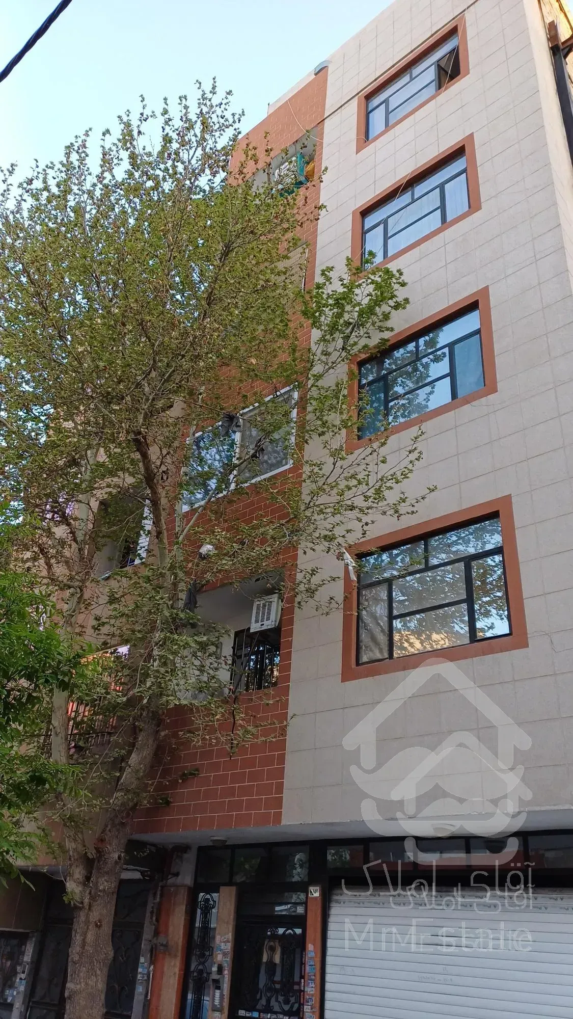 رهن کامل آپارتمان در خ قائم سیدی