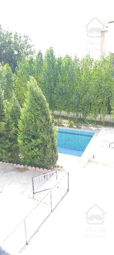 فروش ویلادوبکس استخردار ۱۵۵۰متر پردیس کرشت