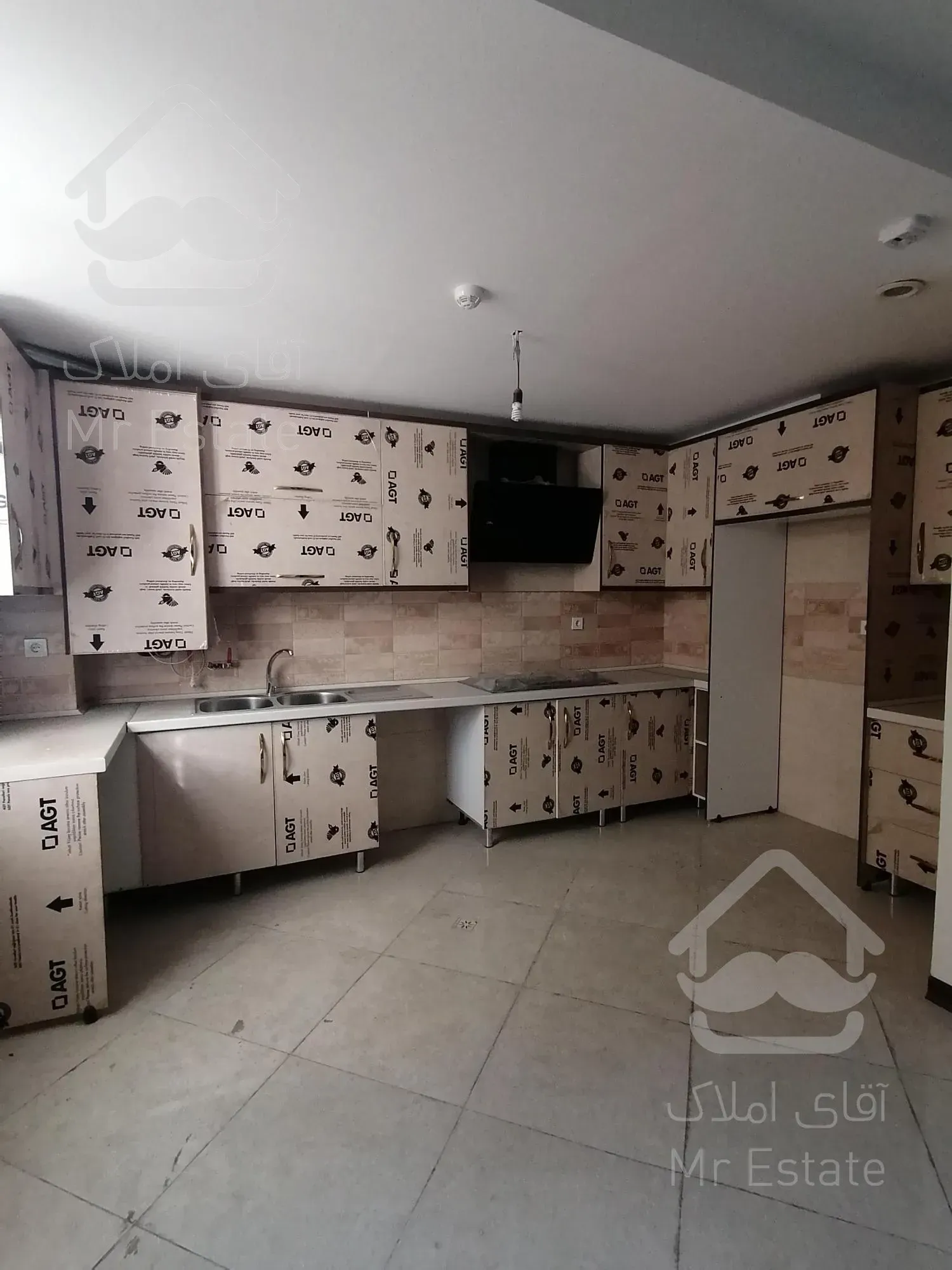 100 متر، دو خواب، فردوس غرب