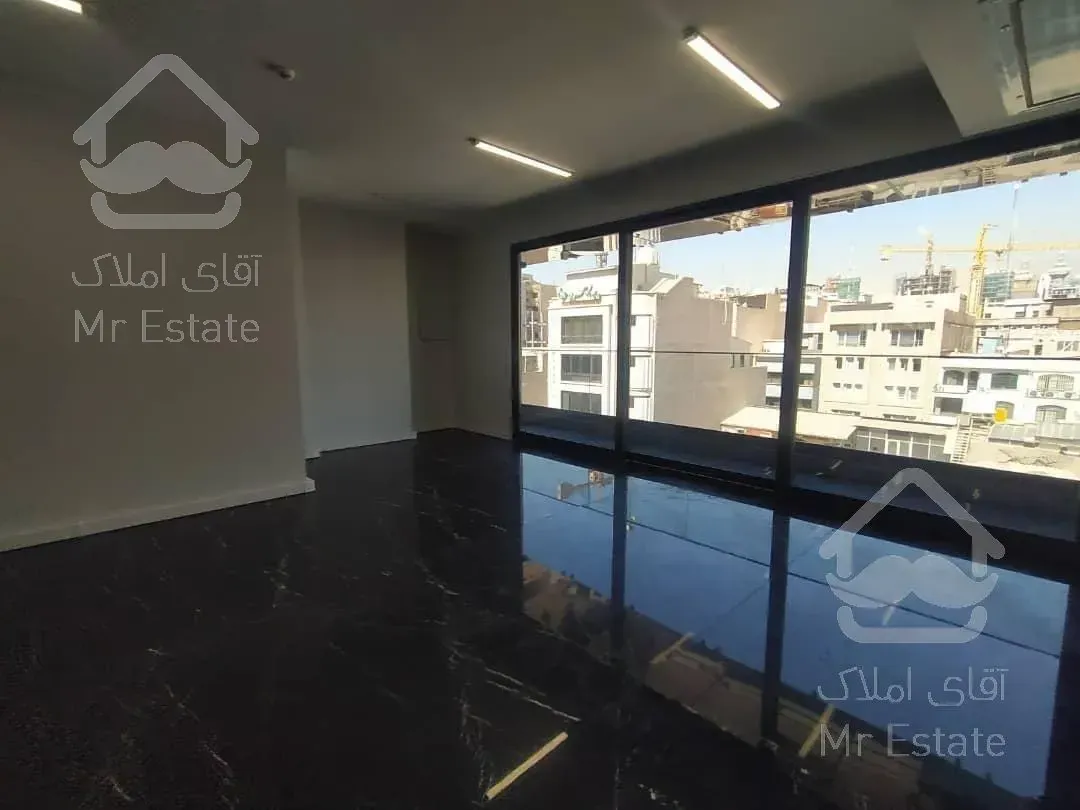 میدان ونک ۷۵۰ متر سنداداری