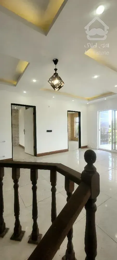 ویلا تریبلکس استخردار با روفگاردن ویو ابدی