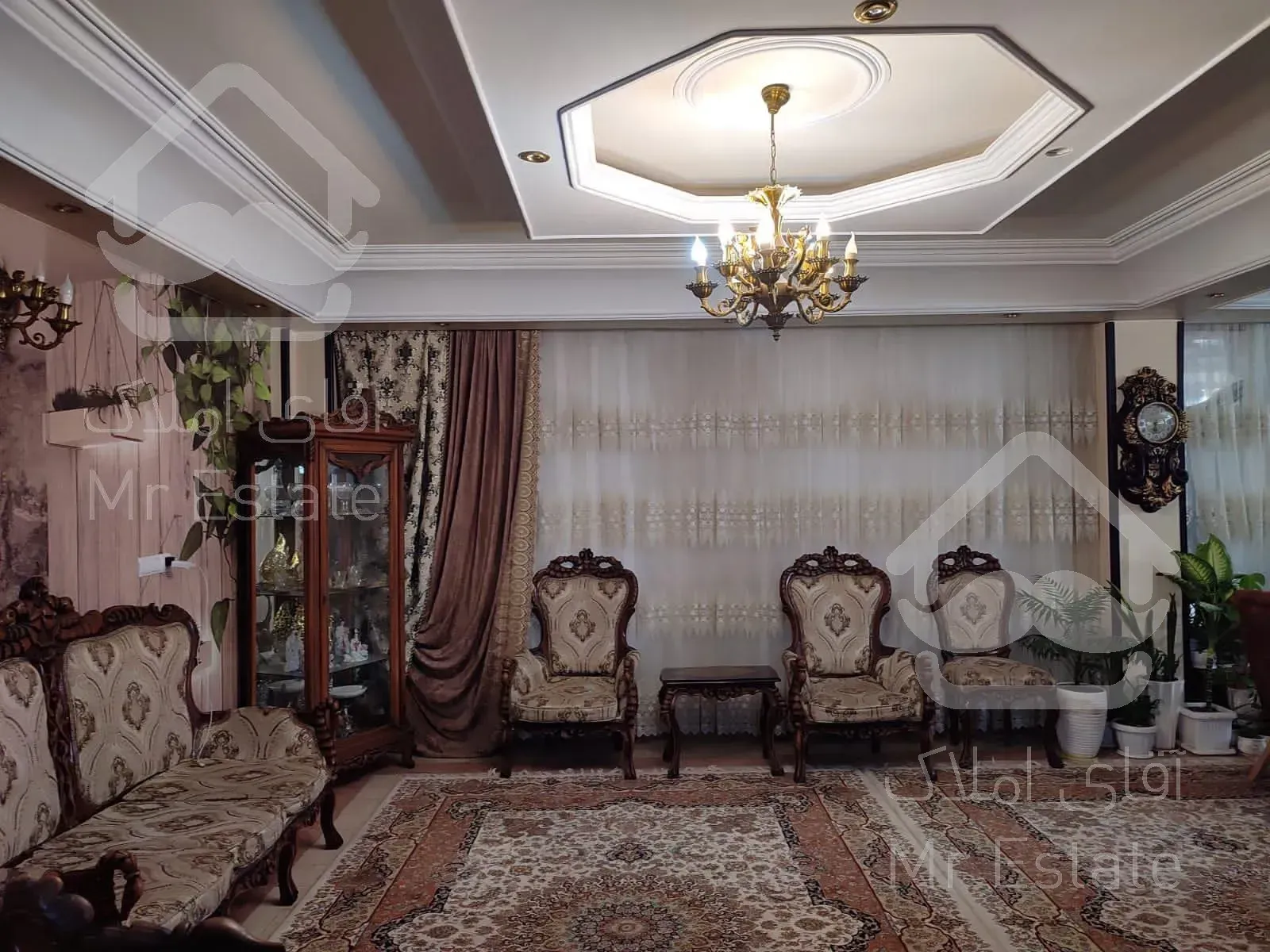 ۱۵۲متر۳خواب*تاپ لوکیشن فردیس*موقعیت اداری مسکونی*وام دار*