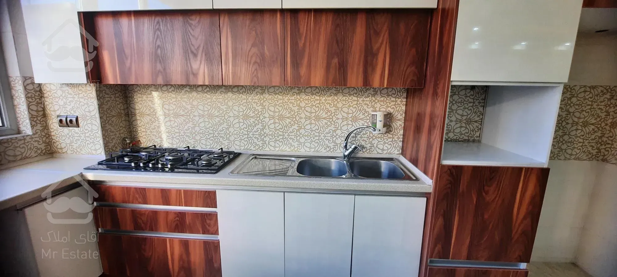 رهن آپارتمان ۱۵۰ متر / کلید نخورده / فول / سنایی