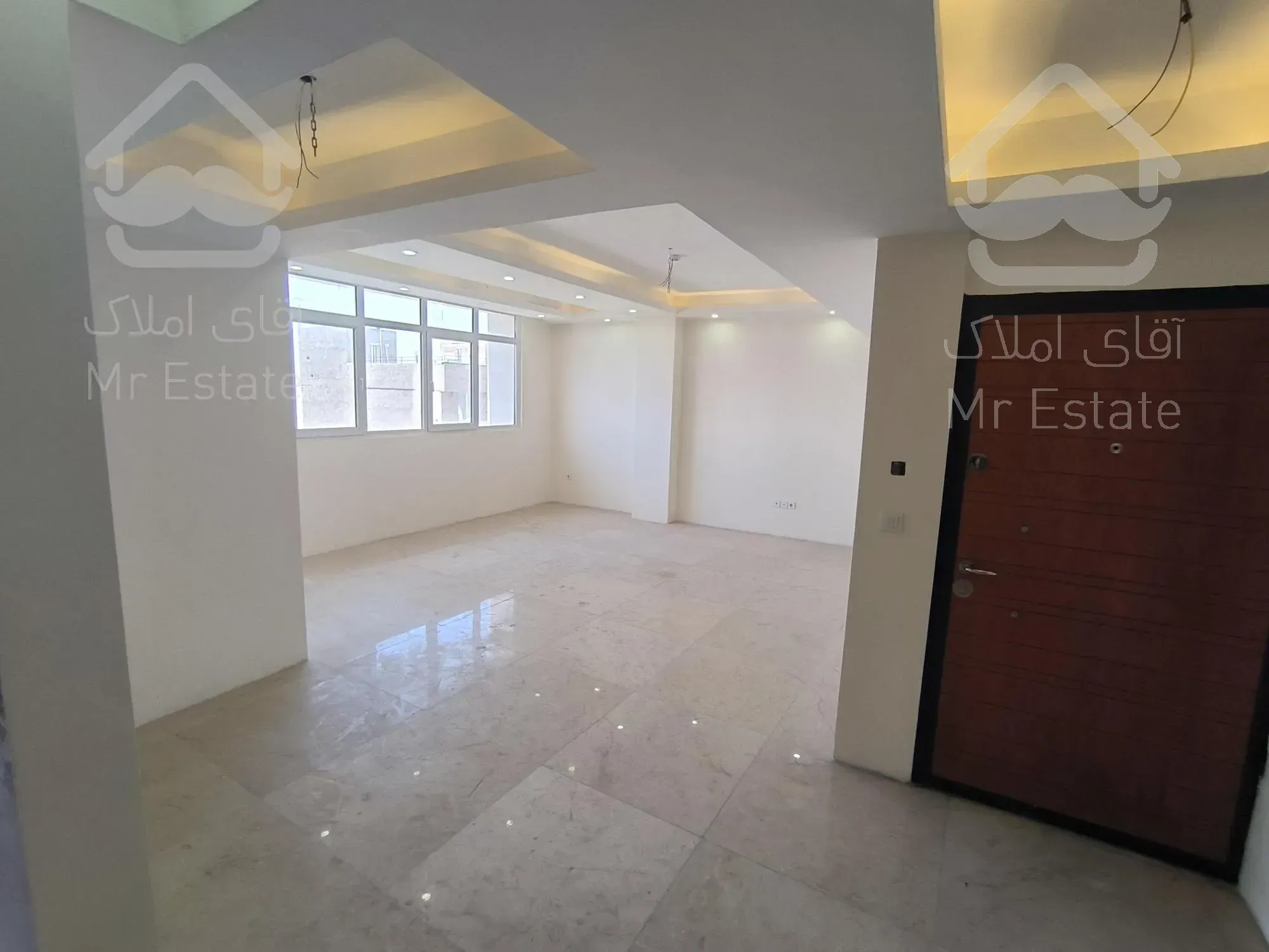 فروش آپارتمان ۱۴۶ متری کلید نخورده / تک واحدی/ دو پارکینگ سندی / شمالی