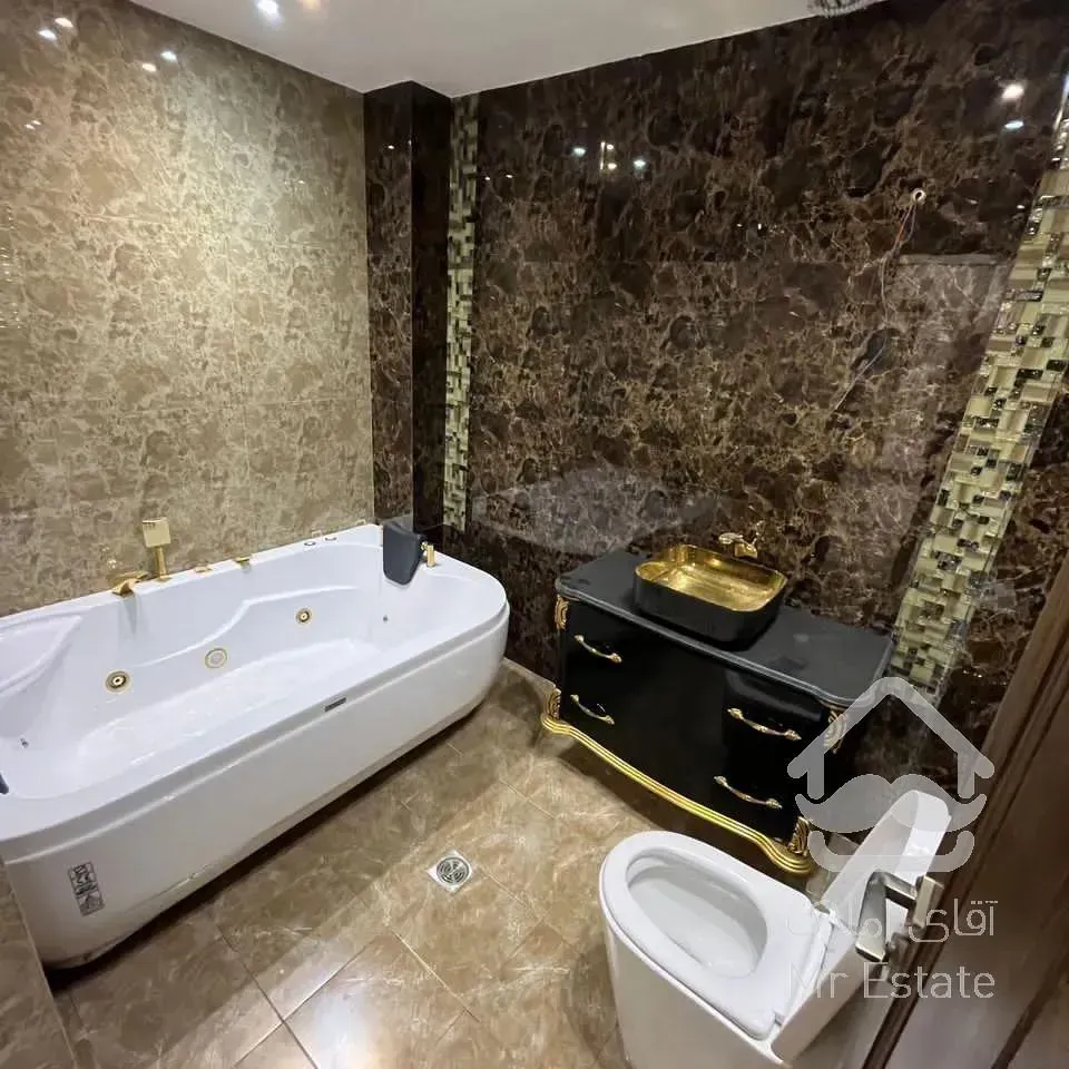 واحد۱۲۰متری تاپ لوکیشن دسترسی عالی سند تک برگ