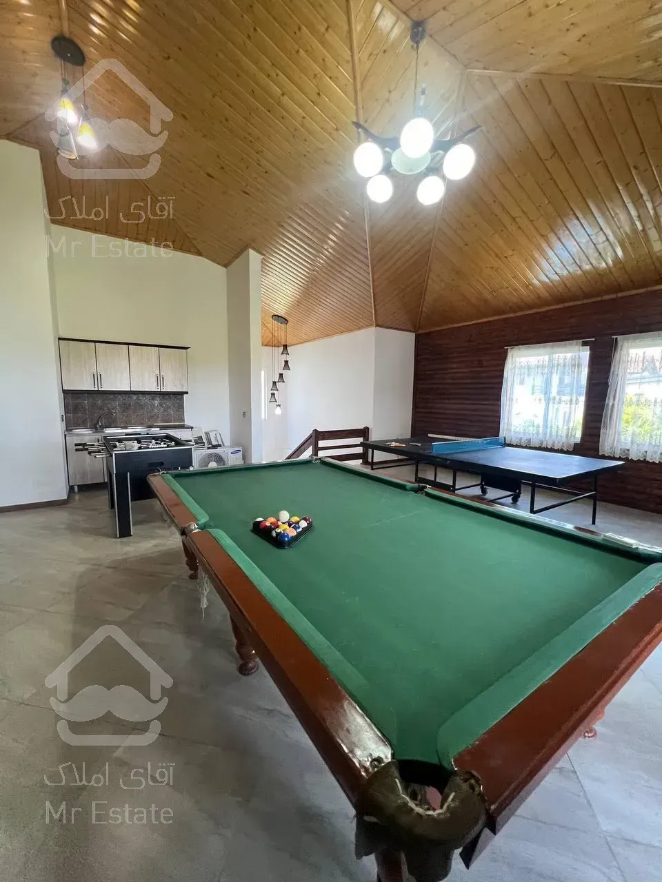 اجاره ویلا مبله شهرکی استخردار