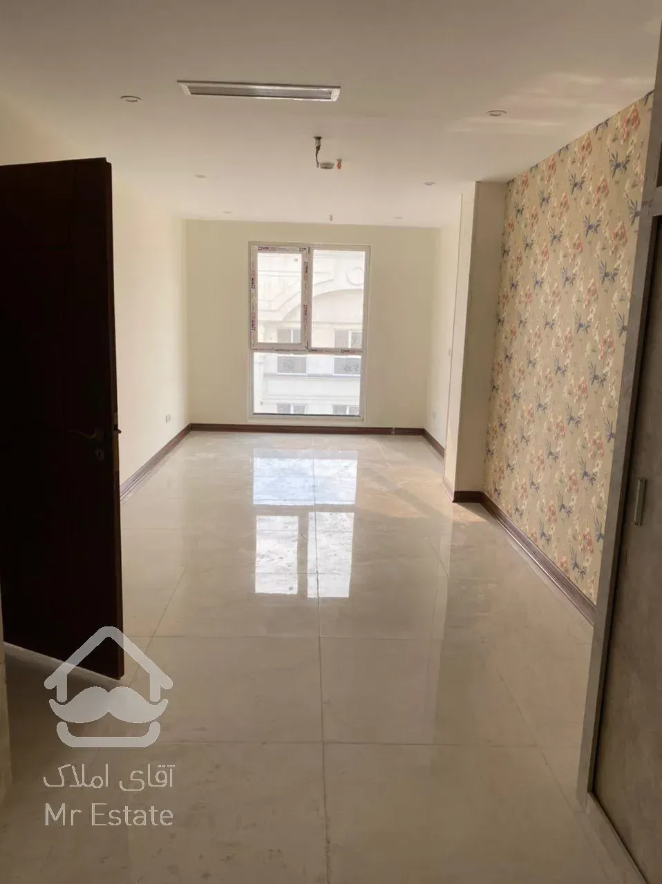 180متر 3خواب . زندگی بر فراز آسمان با چشم اندازی زیبا و دیدنی