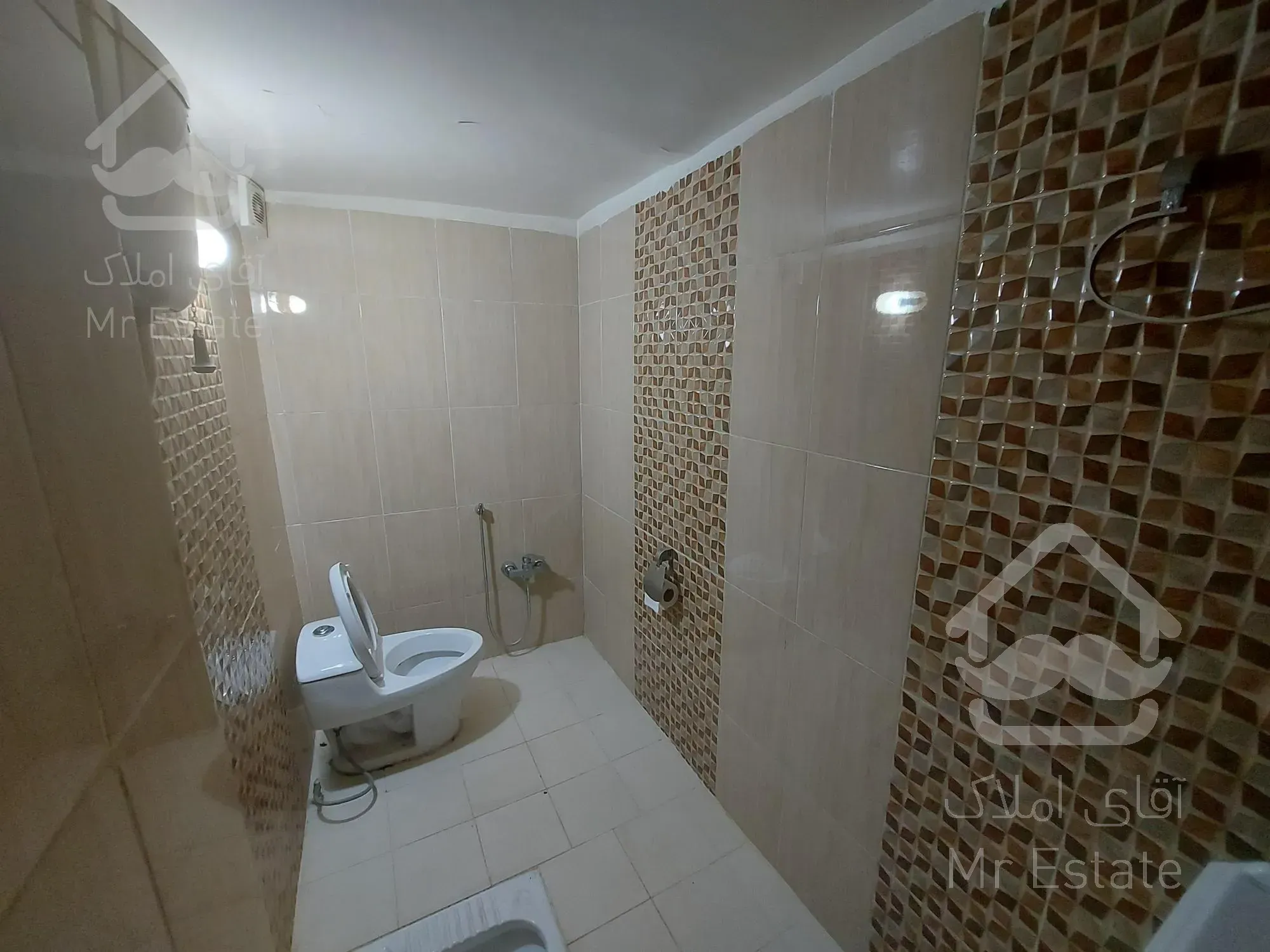 فروش مستغلات مسکونی ۲۶۰متر ۴خواب کریمخان خردمند شمالی