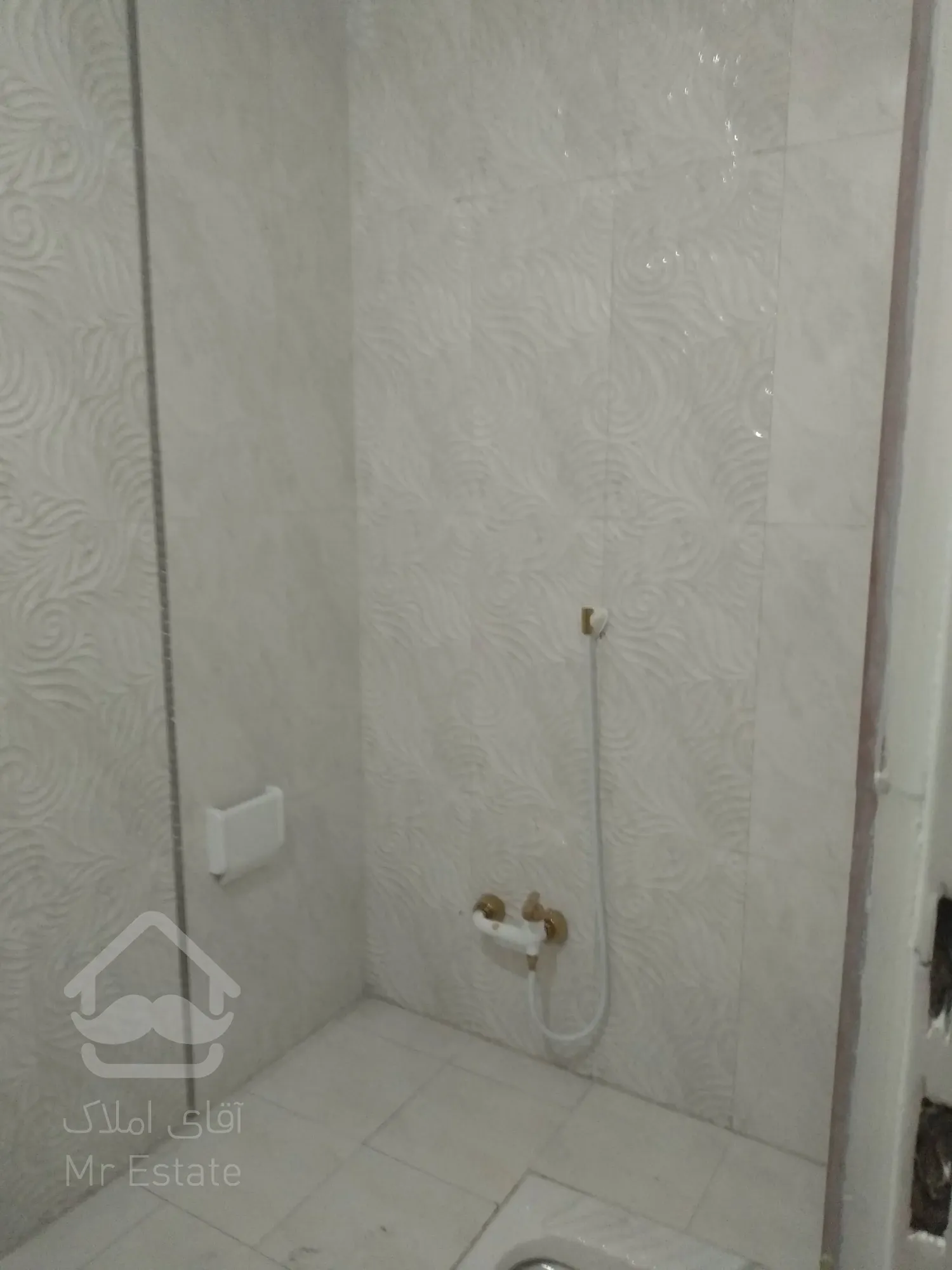 120متر3خواب کلید نخورده