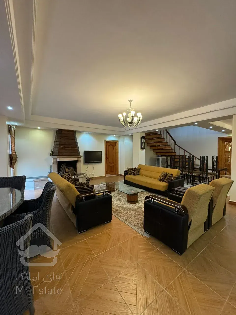 رهن و اجاره ویلا شهرک برند منطقه ۹۰۰متری وازیوار لوکس