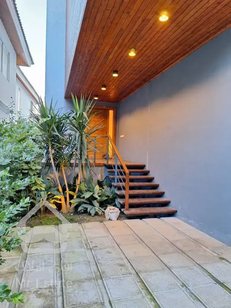 رهن و اجاره ویلا مدرن شهرکی دامنه ونوش