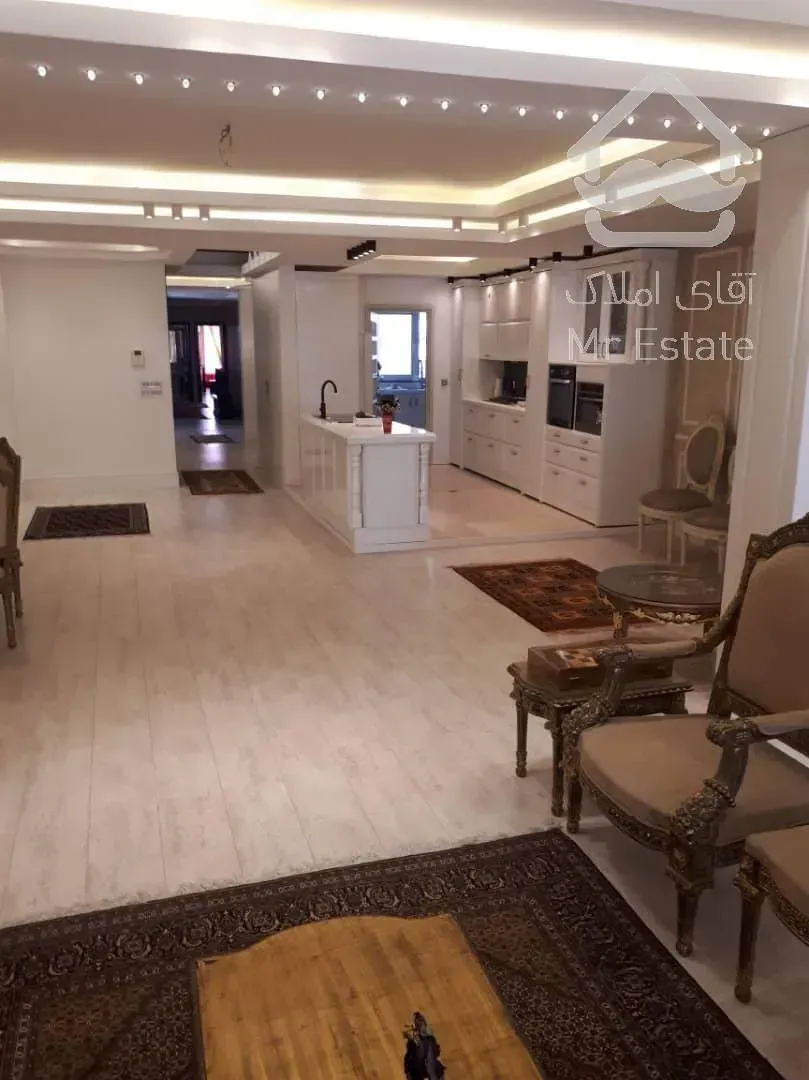 277متر زعفرانیه 4خواب 3پارکینگ 10 متر تراس