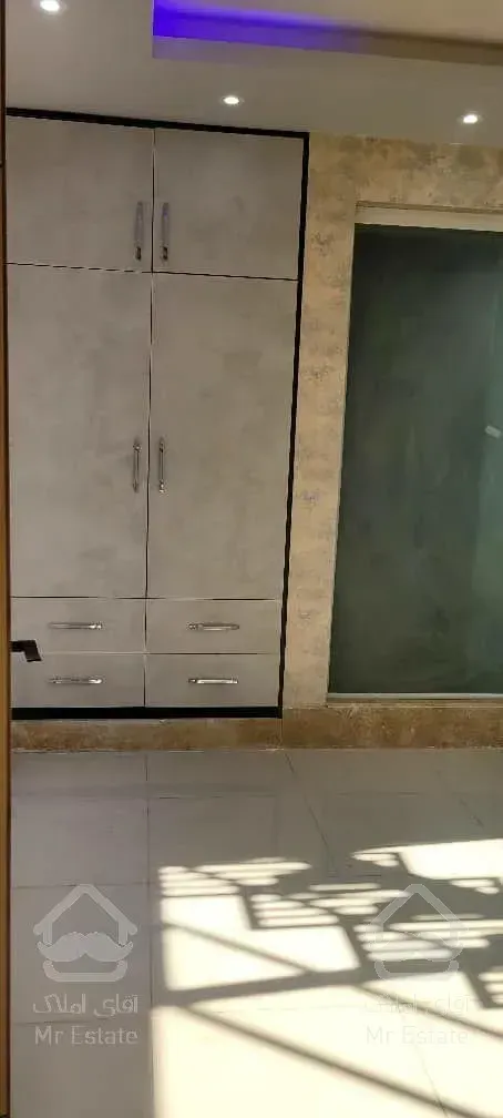 ویلا تریبلکس استخردار با روفگاردن ویو ابدی