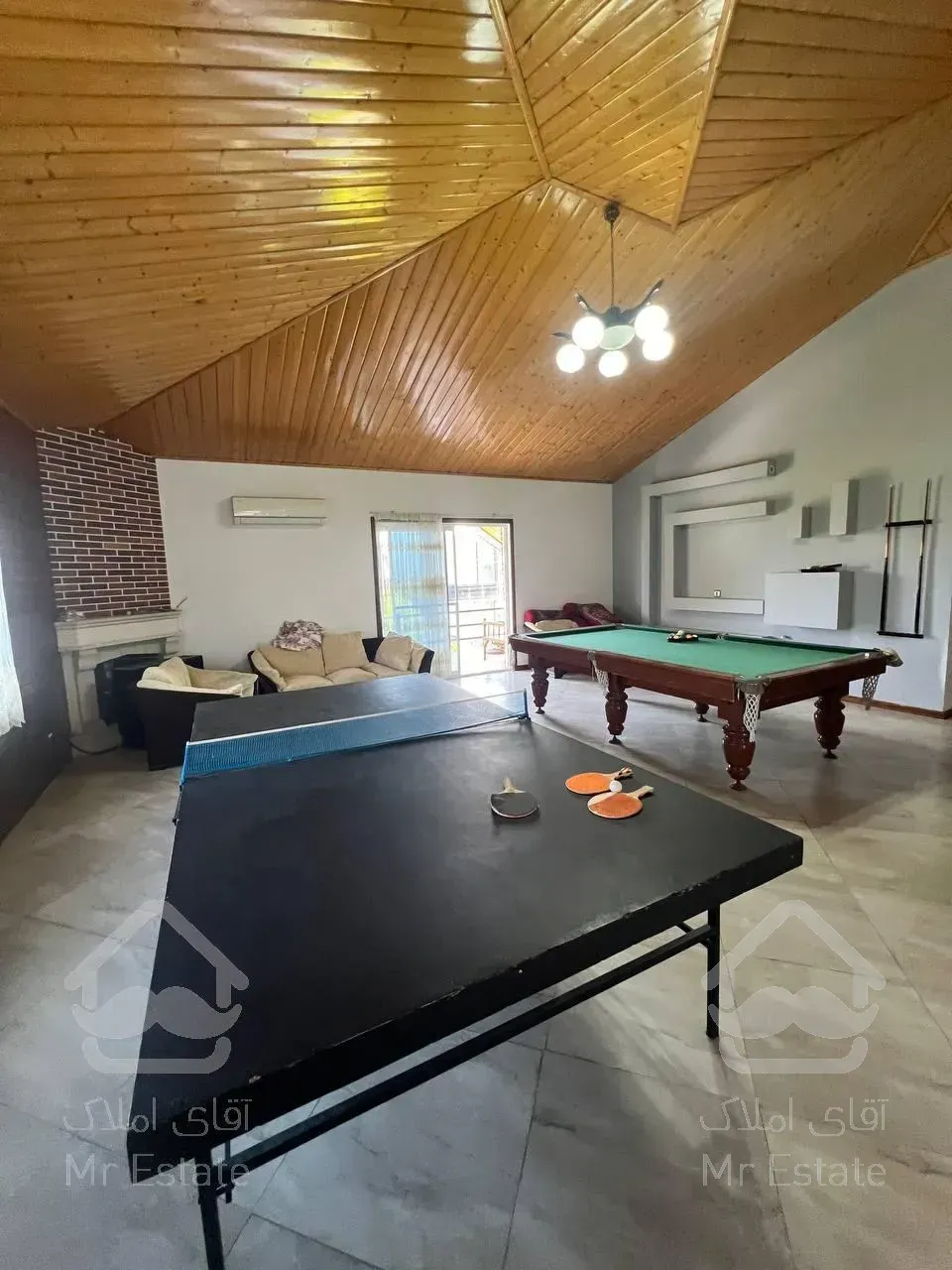 اجاره ویلا مبله شهرکی استخردار