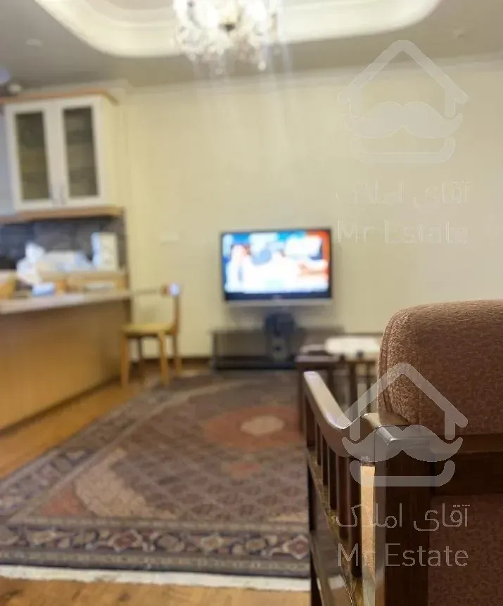 ۲۱۰متر  /  ۴خواب  /  بلوار آزادگان  / سرمایه گذاری