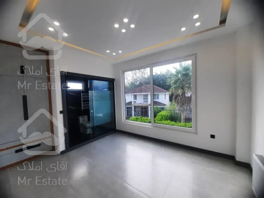 فروش ویلا در نوشهر استخر دار شهرکی کلید نخورده شیک آسانسور دارویوجنگل ودریا