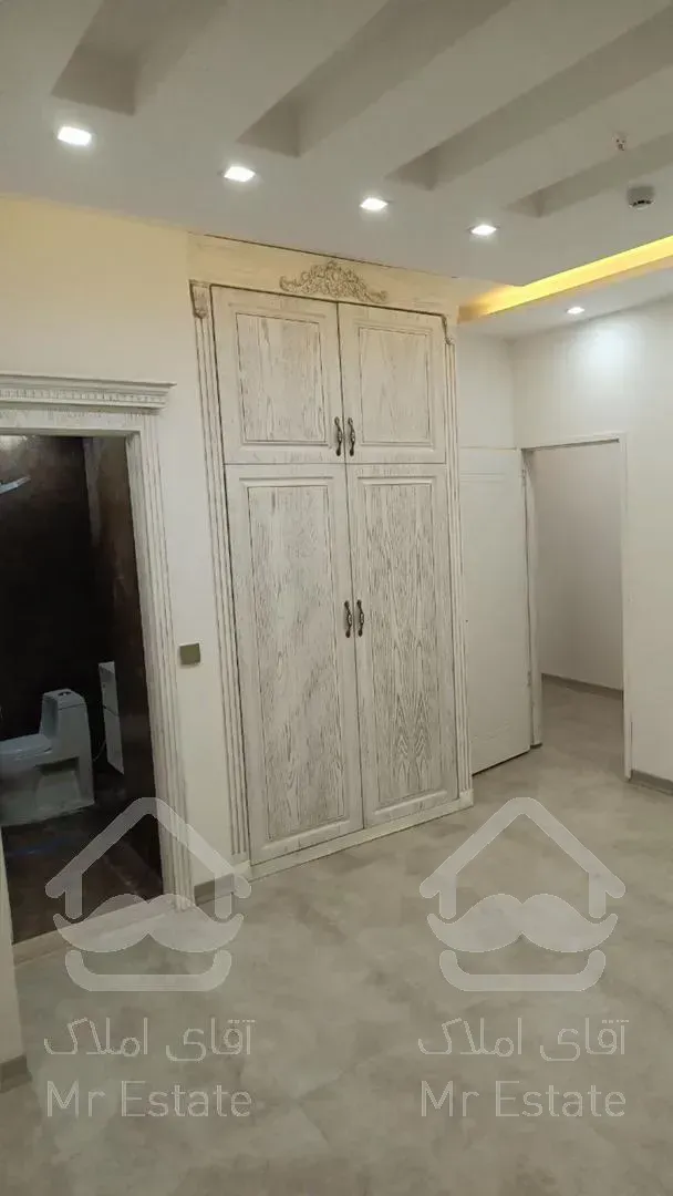 ۱۶۵متری صفر حکیم نظامی