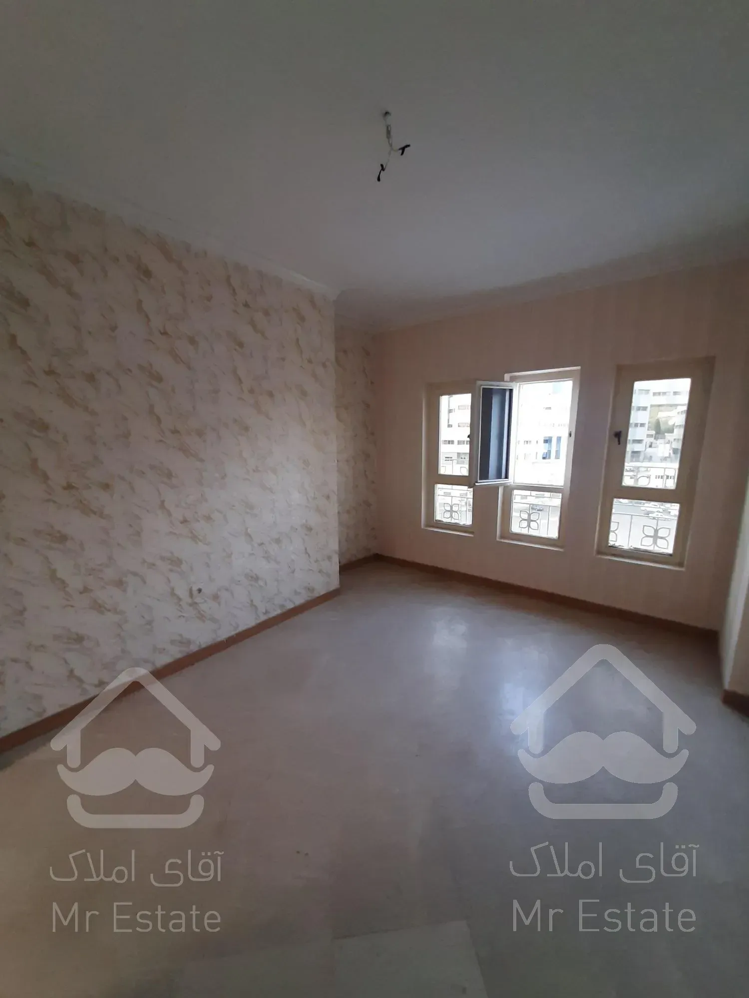 فروش ۷۵متری خطی رو به آفتاب  همیلا