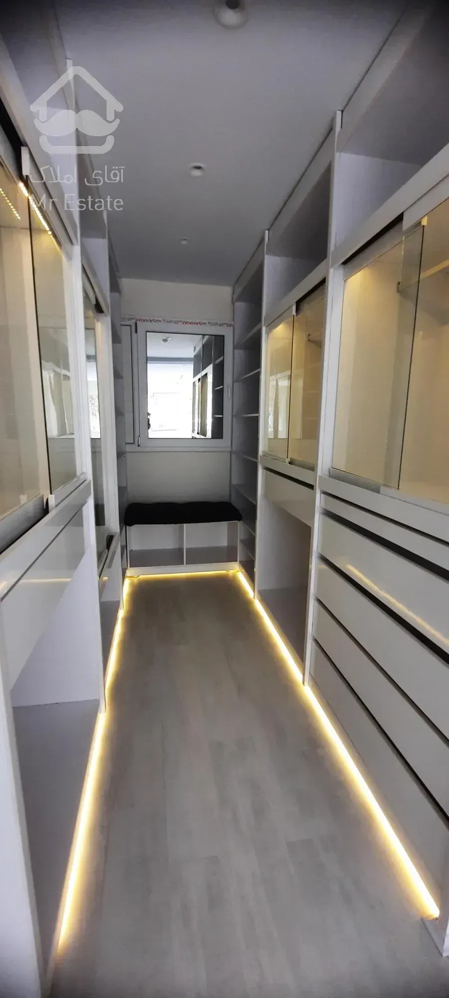 آپارتمان ۲۰۰ متر/بازسازی لاکچری/ قائم‌ مقام