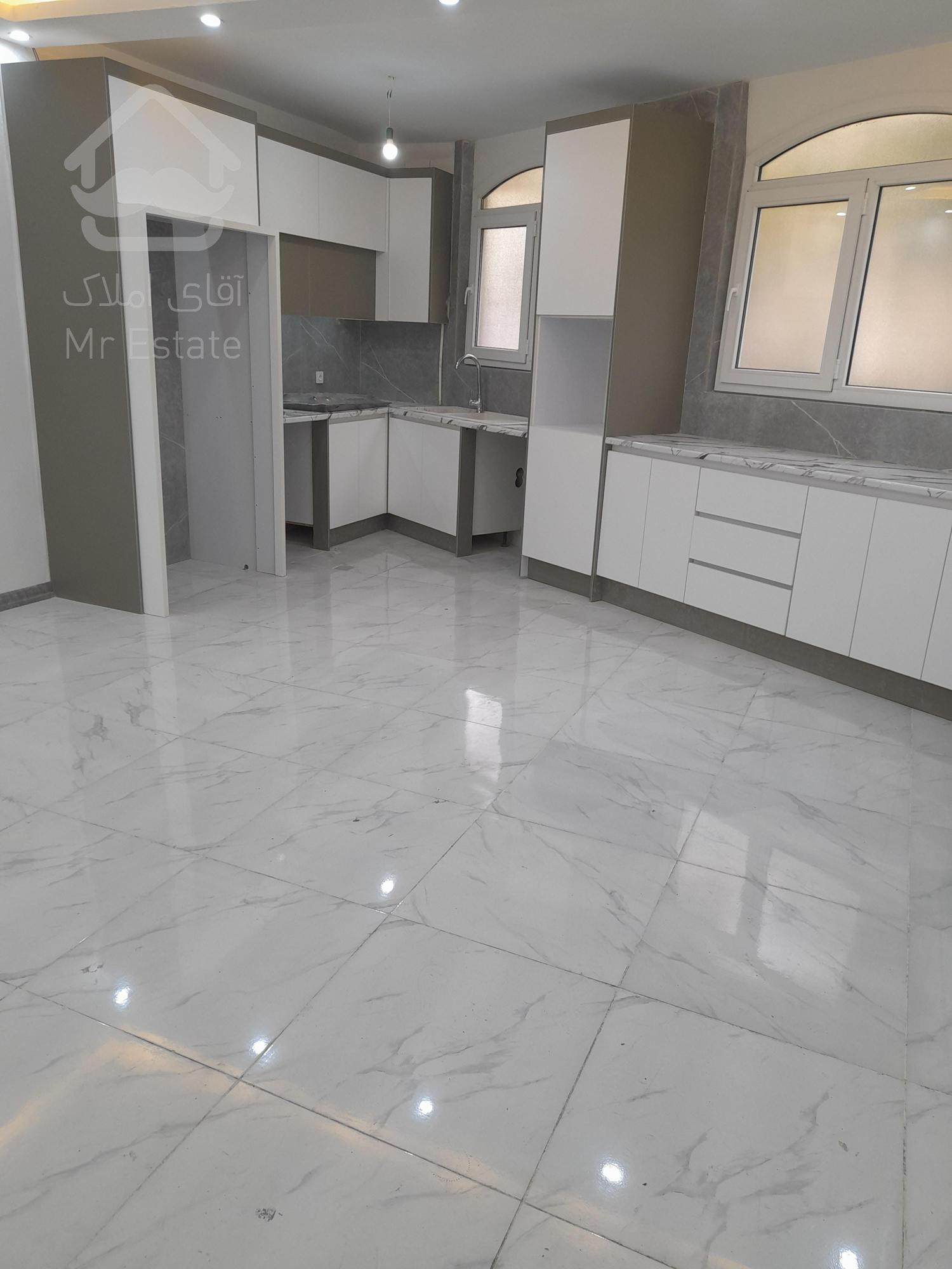 فروش آپارتمان ۸۶ متری در فردوس غرب ورزی فول دو خواب سالن پرده خور