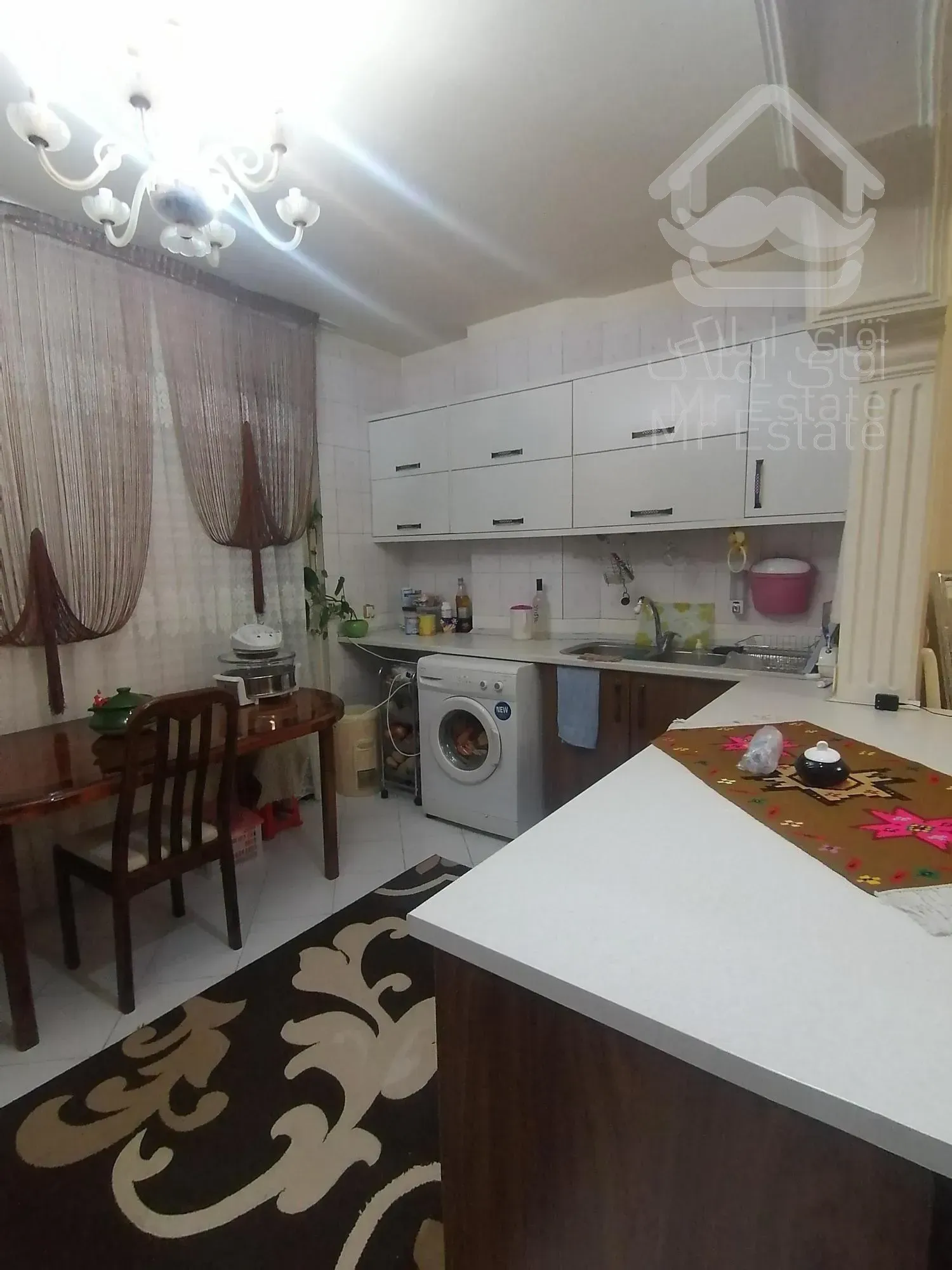 86 متر، دو خواب، سازمان برنامه