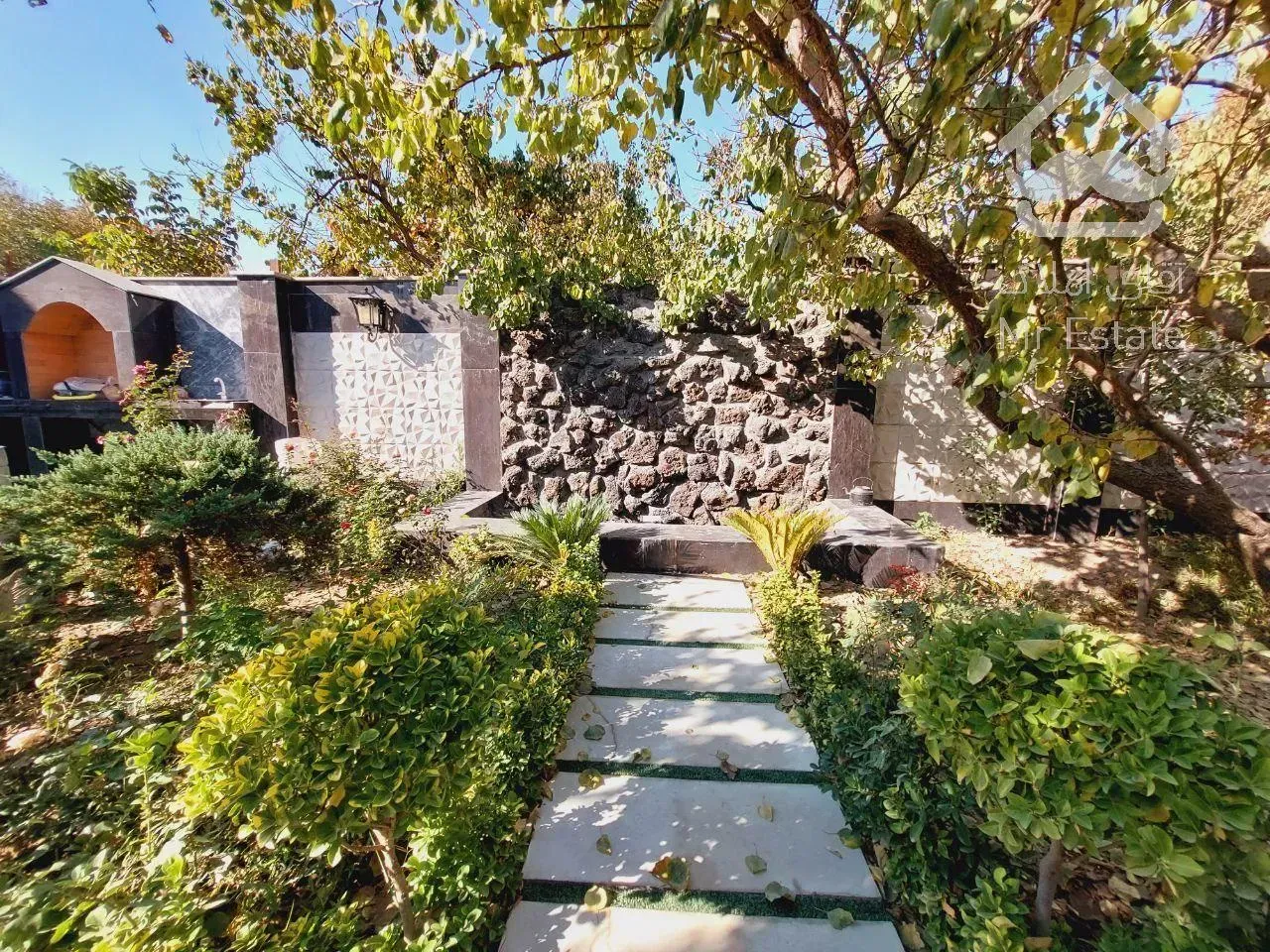 خرید باغ ویلای ۶۵۰ متری در ملارد