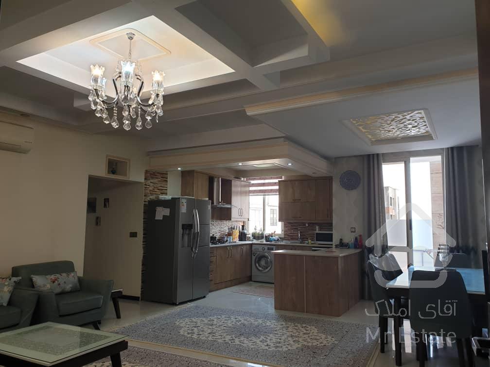 فروش آپارتمان ۹۰ متری در شهران جنوبی فول دو خواب سالن پرده خور