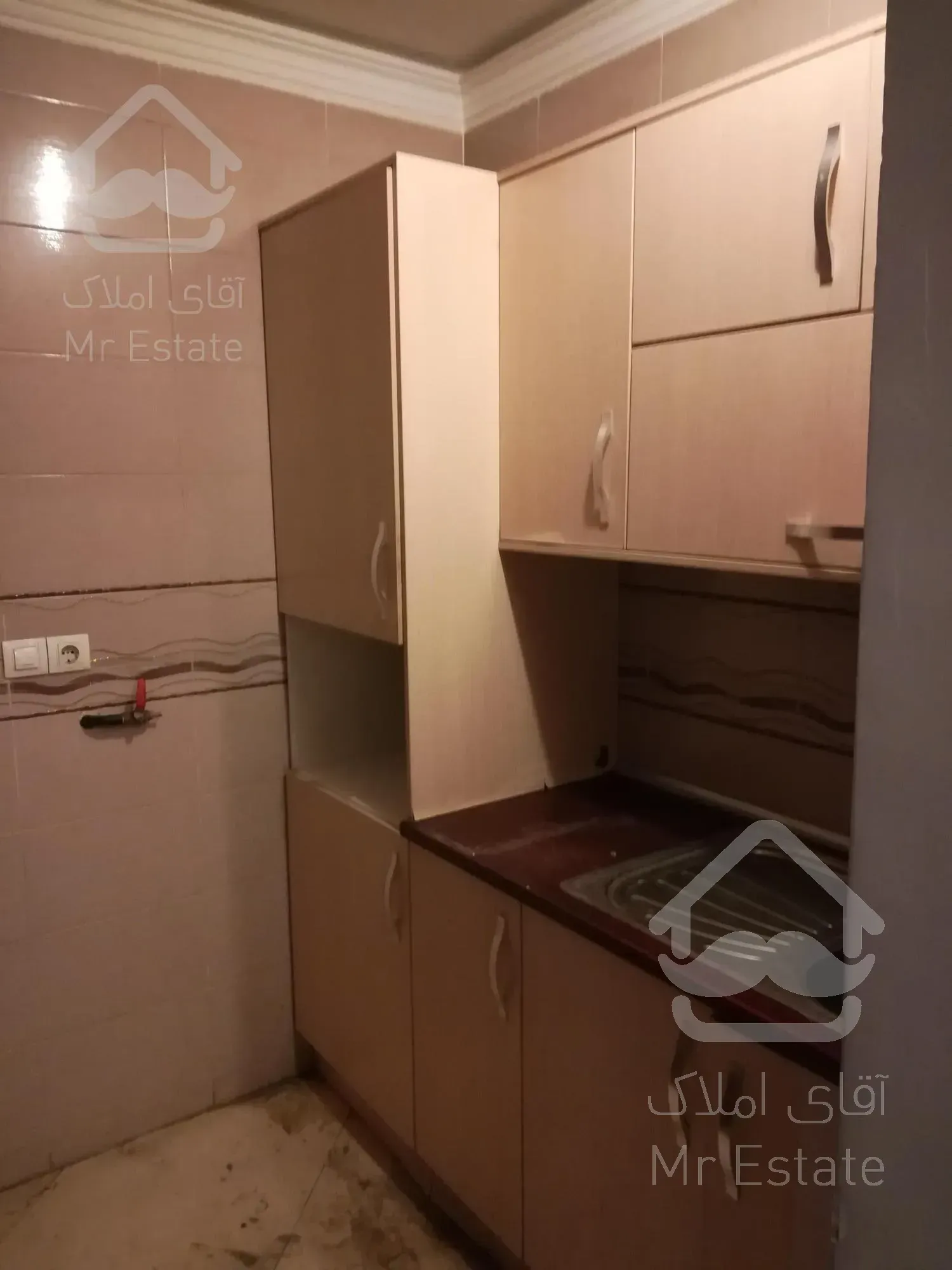 ۱۲۰ متر موقعیت اداری ۳ اتاق ونک