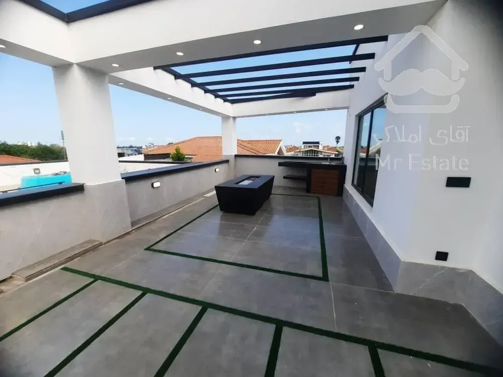 فروش ویلا در نوشهر استخر دار شهرکی کلید نخورده شیک آسانسور دارویوجنگل ودریا