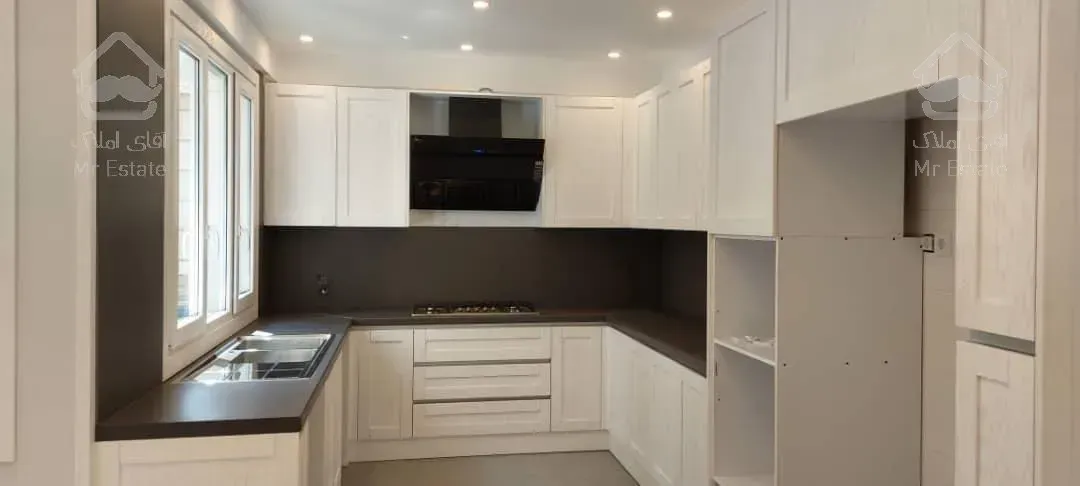 ۳۰۰متر۴خواب دروس صالح حسینی