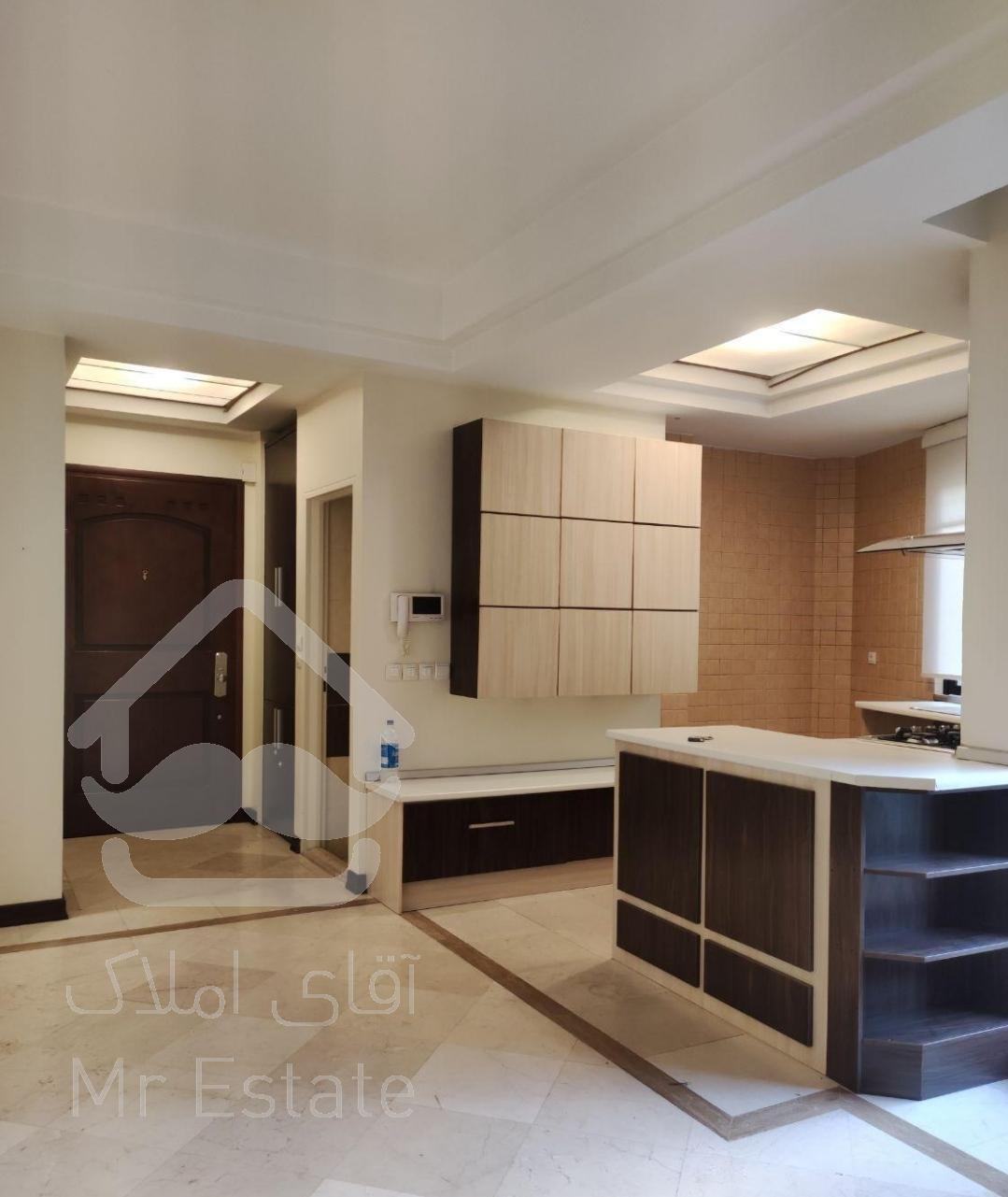 فروش آپارتمان ۱۵۰ متری در نیاوران