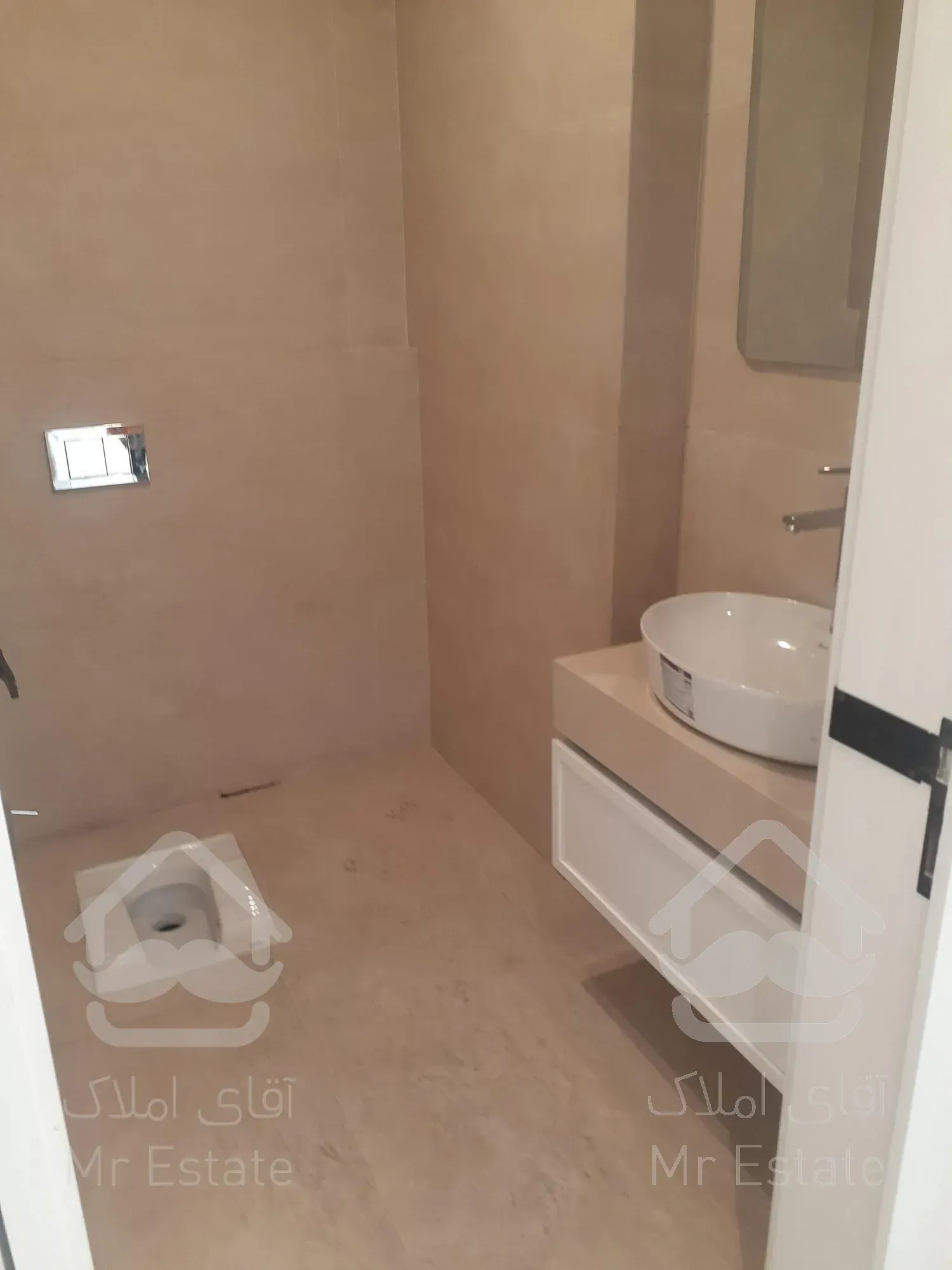 کلنگی  میرداماد ۵۰۰متر