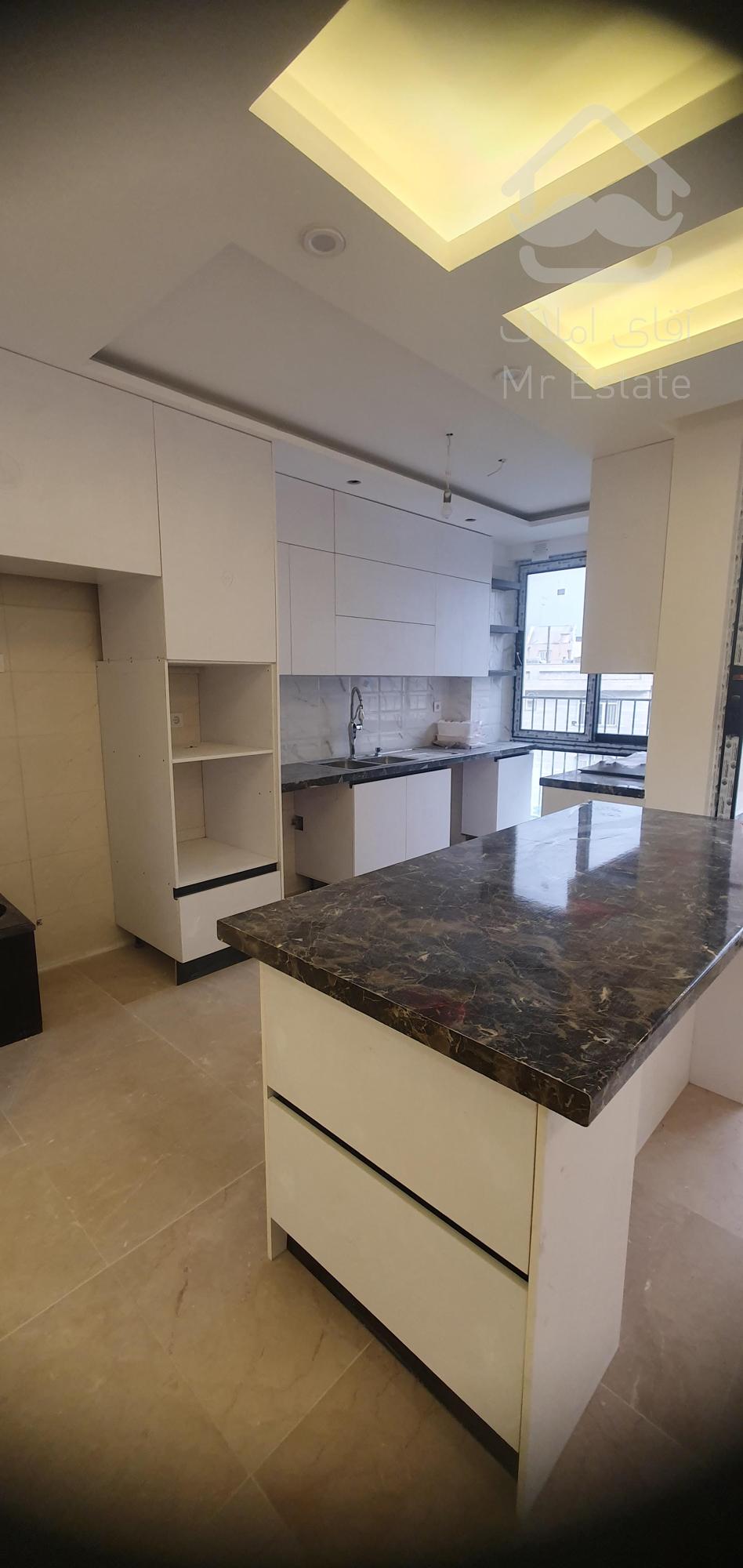 فروش ۱۰۰ متر نوساز غرق در نور