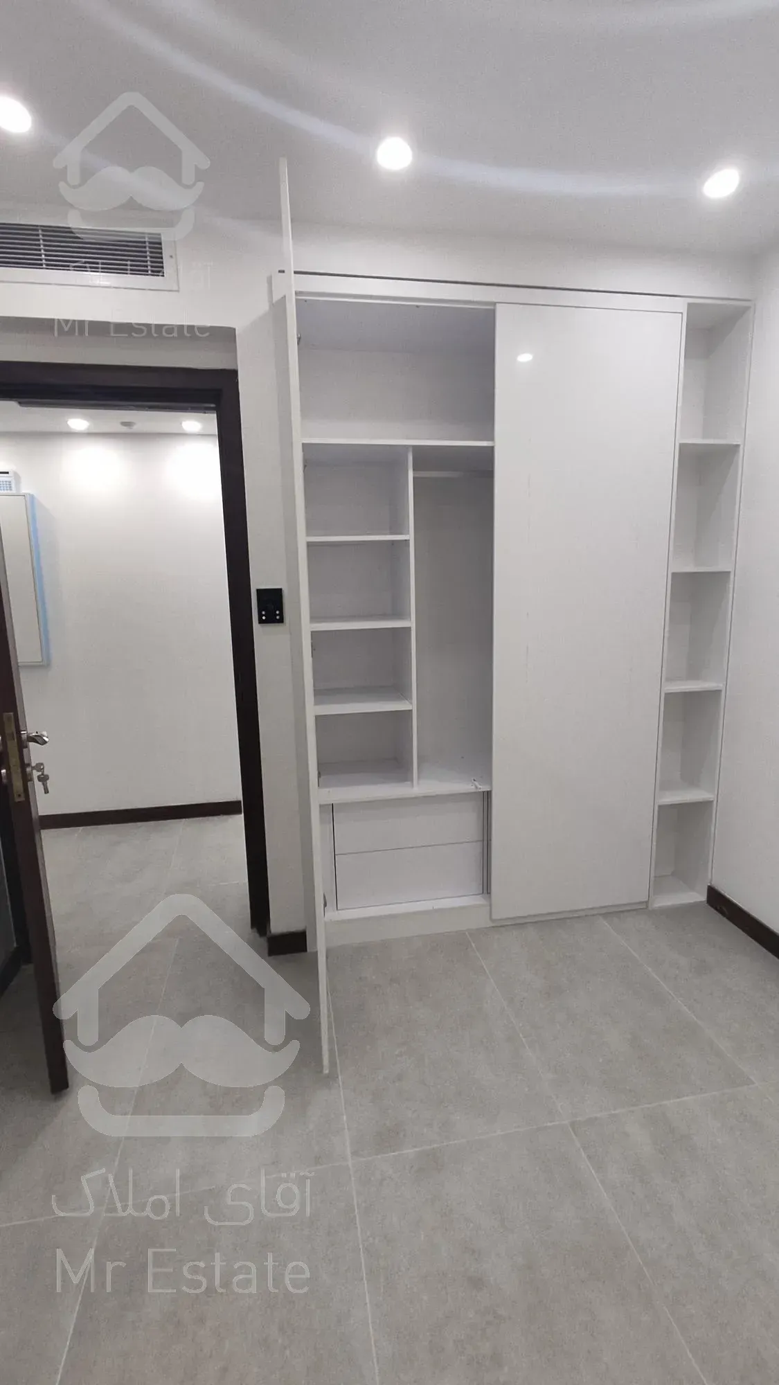 آپارتمان ۳ خوابه ۱۵۷ متری ولیعصر قصرالدشت تک واحدی صفر