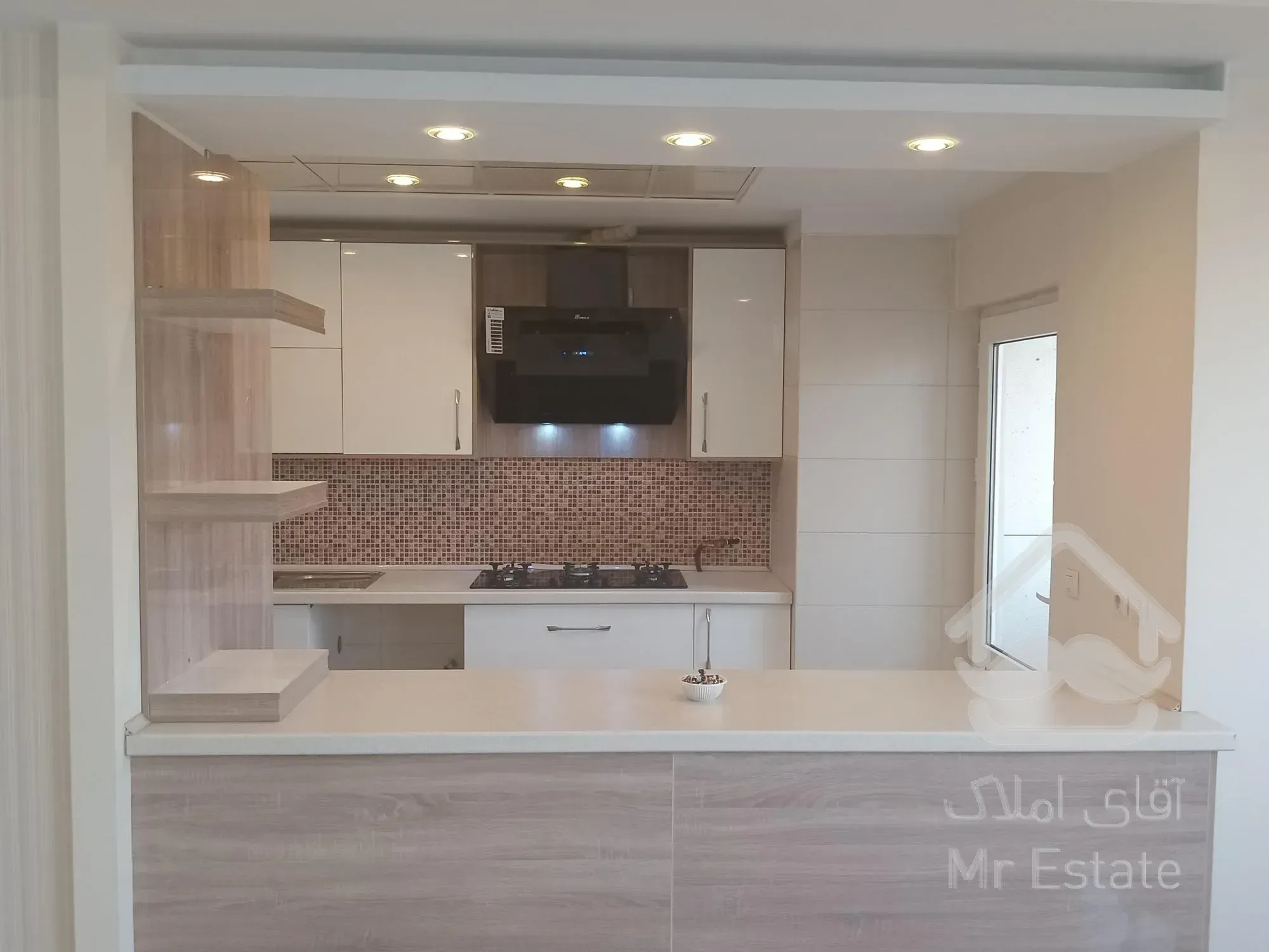 ۱۱۰ متر /۲خوابه/ برج مجلل آسمان/ دریاچه