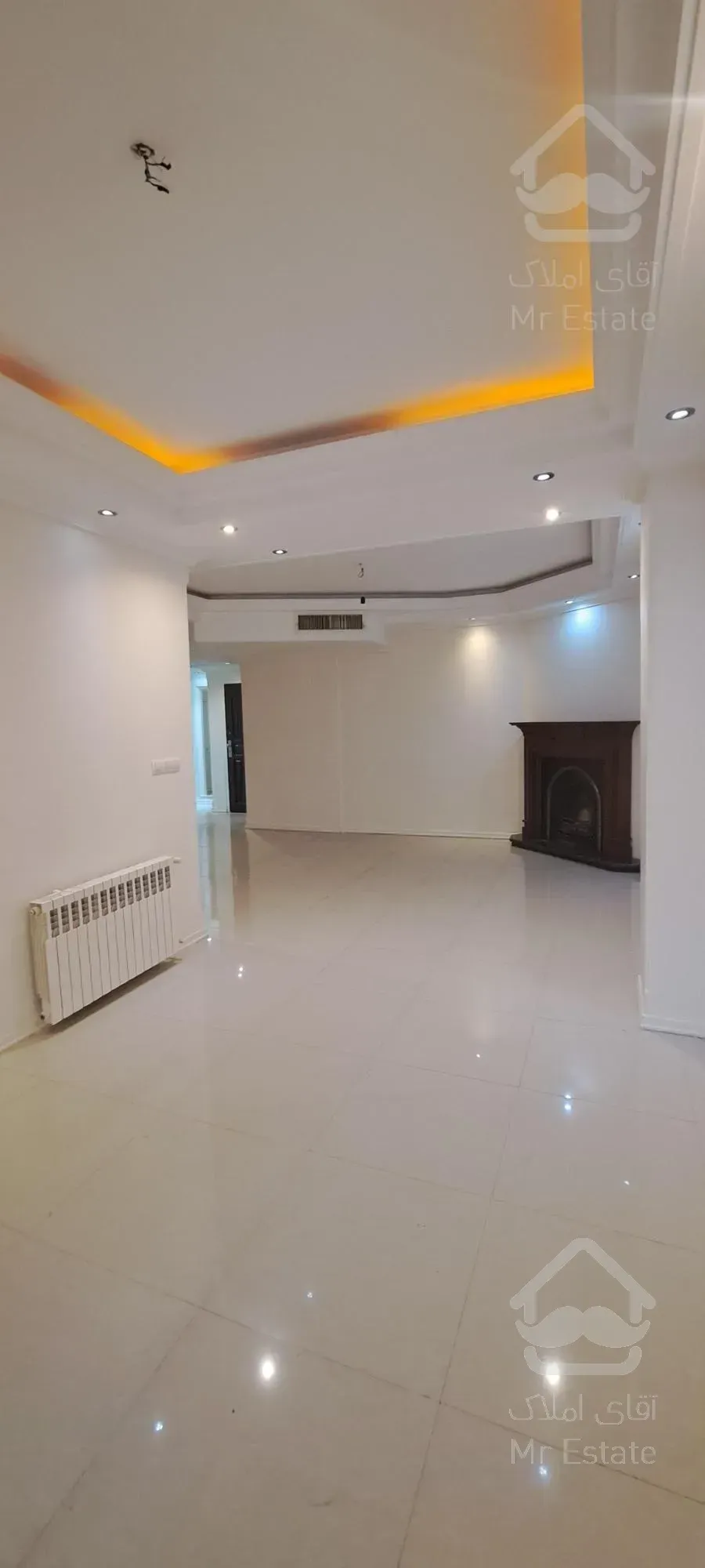 ۱۱۵ متری دو پارکینگ نزدیک مترو