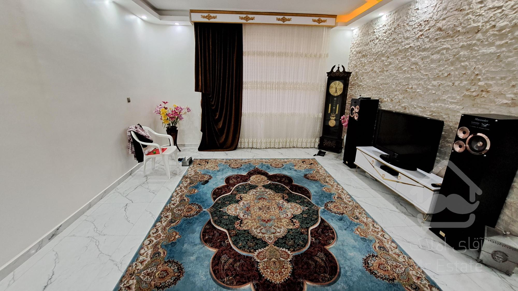 ۵۰ متری فول امکانات