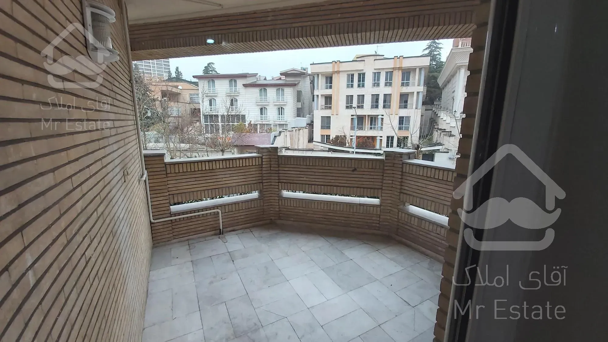 رهن و اجاره ویلا ۲۷۰ متر در شهرک غرب