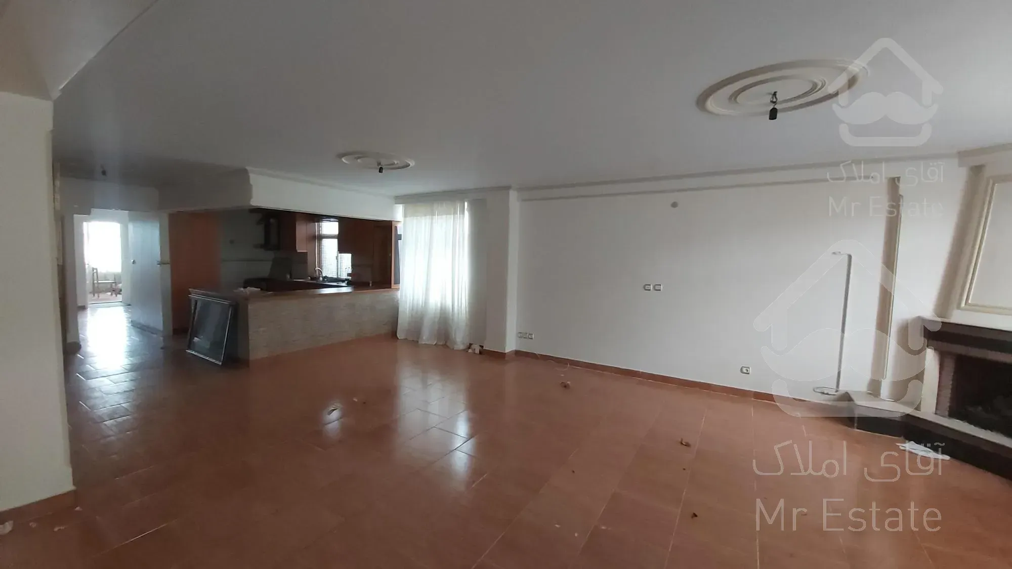 ۱۴۰ متر ویلا آپارتمان شهرک غرب